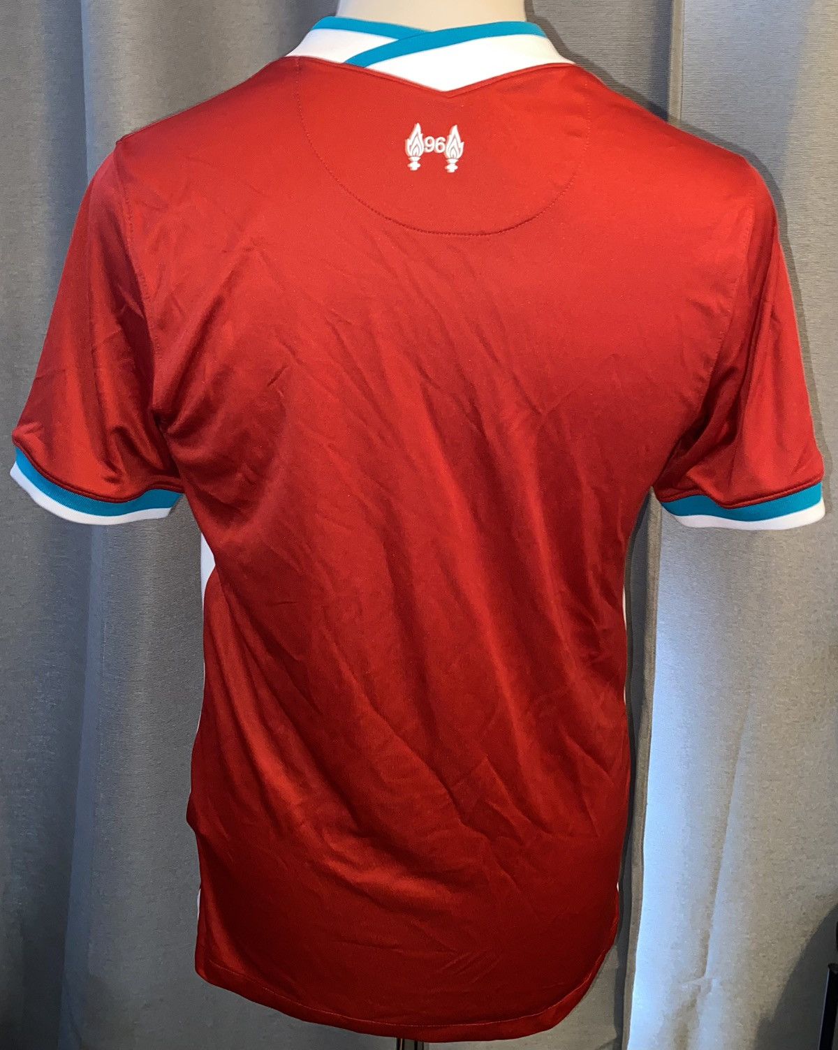 Nike Liverpool FC Home Shirt 20/21 - Small - Very Good Condition Size US S / EU 44-46 / 1 - 5 Thumbnail