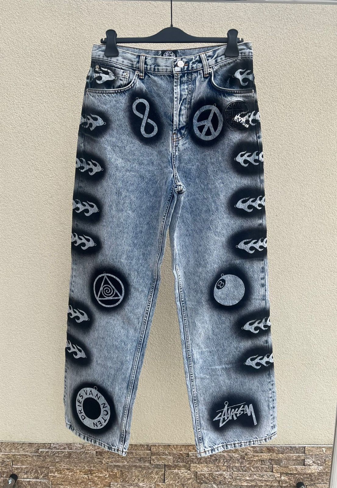 Stencil Denim in Light Blue
