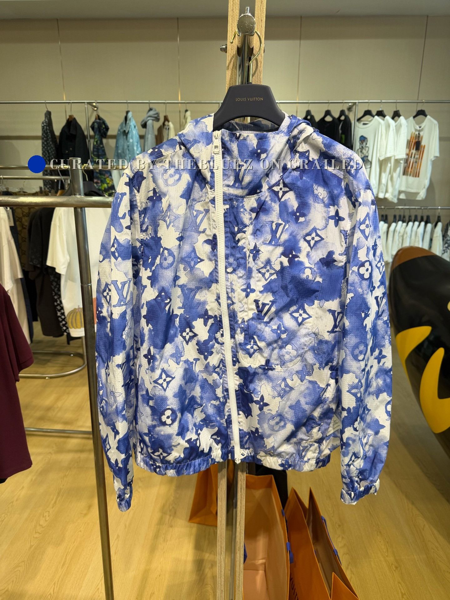 Louis Vuitton Louis Vuitton Logo Print Zip Jacket Size US S / EU 44-46 / 1 - 1 Thumbnail