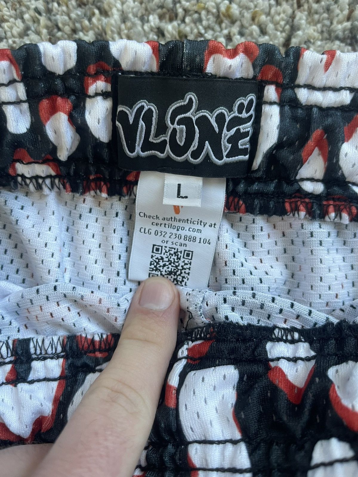 Vlone vlone rodman shorts size Large Size US 32 / EU 48 - 2 Thumbnail
