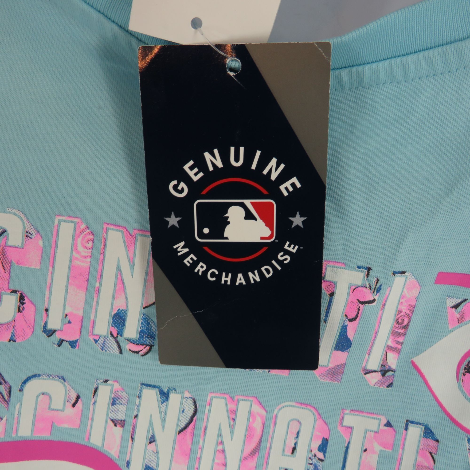 Majestic Cincinnati Reds Women's Blue Pink Graphic Tee Small NWT Size S / US 4 / IT 40 - 4 Thumbnail