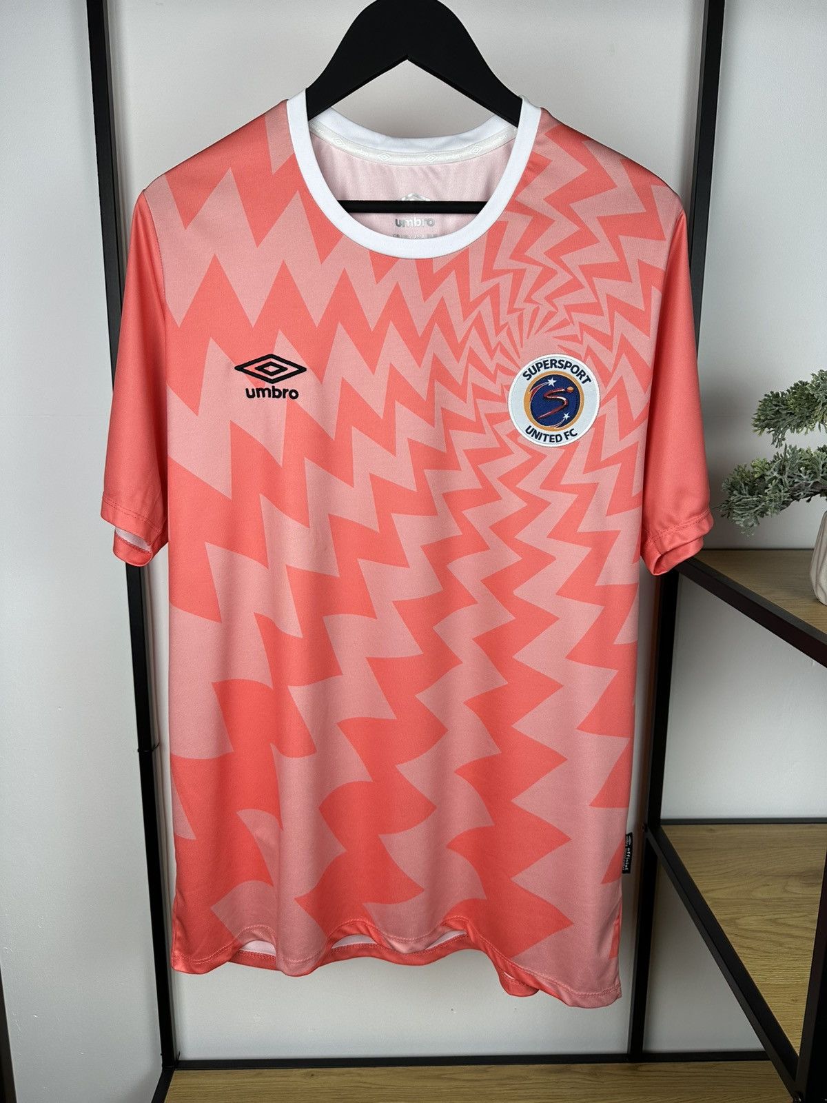 Umbro Supersport United FC Away Football Shirt Jersey 2022 Umbro Size US XL / EU 56 / 4 - 3 Thumbnail