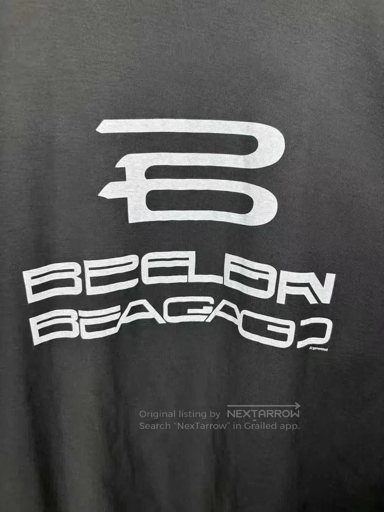 Balenciaga Balenciaga Distressed Logo Short-Sleeve Size US S / EU 44-46 / 1 - 5 Thumbnail