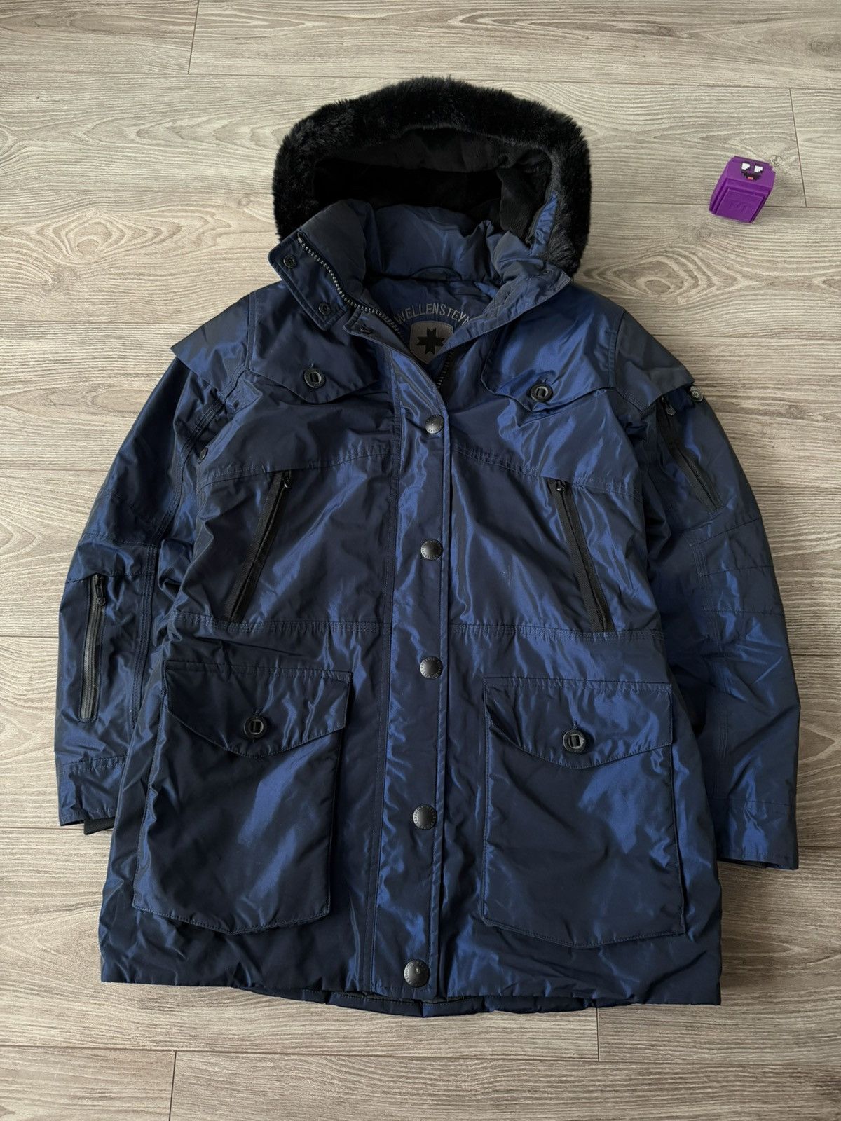 Wellensteyn Wellensteyn Moonlight USA Fur Hood Insulated Luxury Jacket Size M / US 6-8 / IT 42-44 - 1 Thumbnail