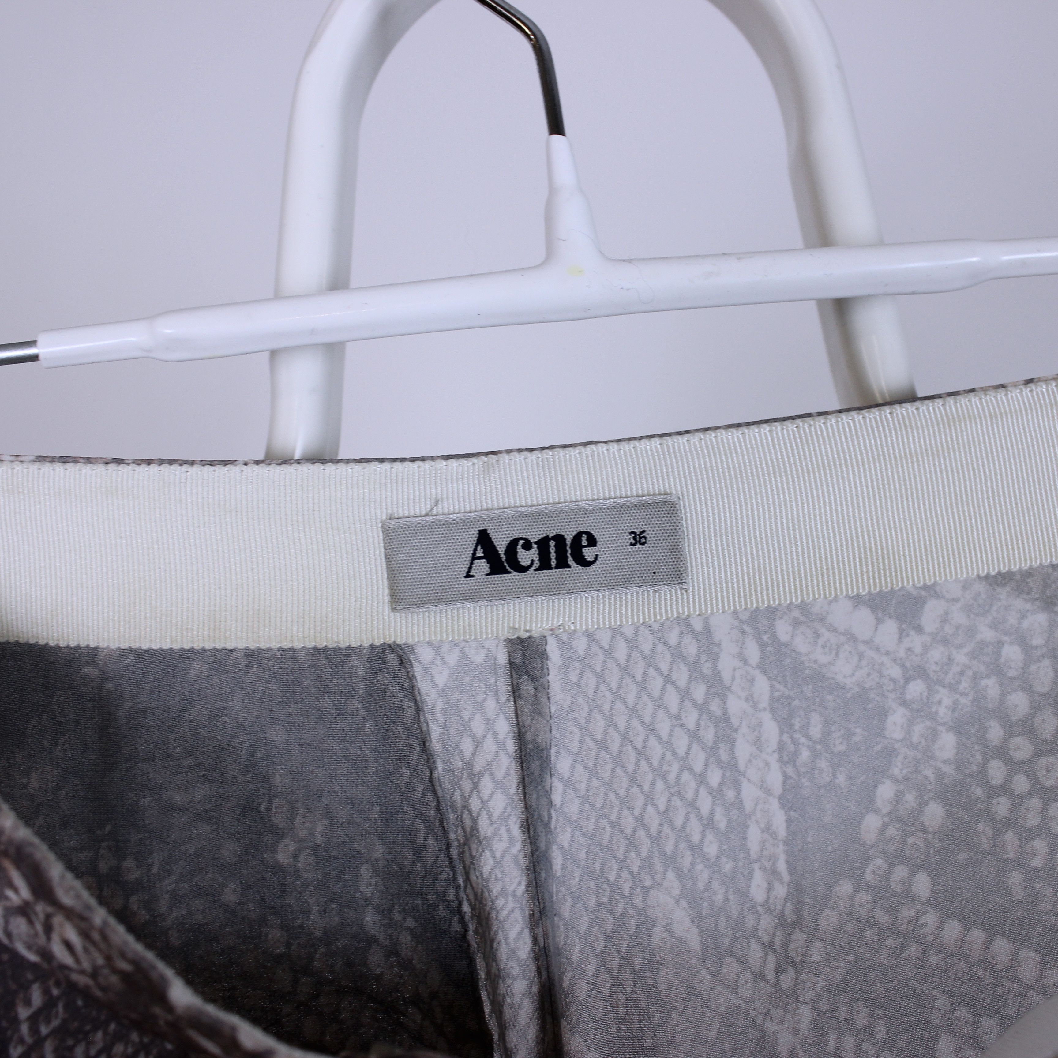 Acne Studios Acne Studios vintage women joggers 36 light silk Size 25" / US 0 / IT 36 - 5 Thumbnail