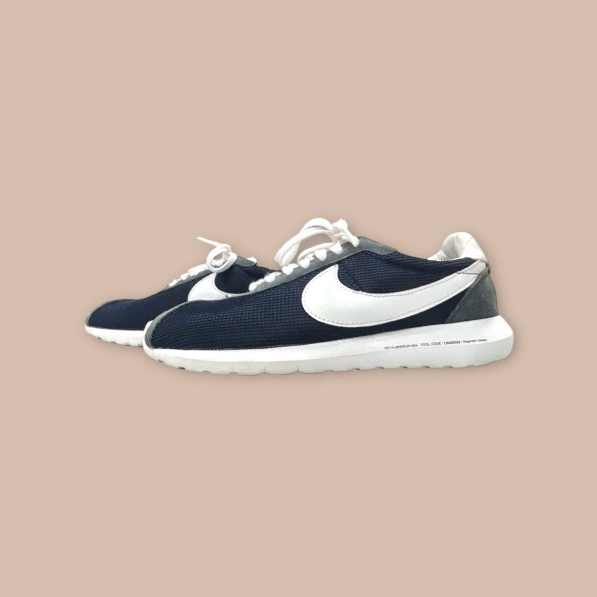 Fragment Design × Nike Nike X Fragment Design “Roshe Run LD-1000” Size US 9.5 / EU 42-43 - 2 Thumbnail
