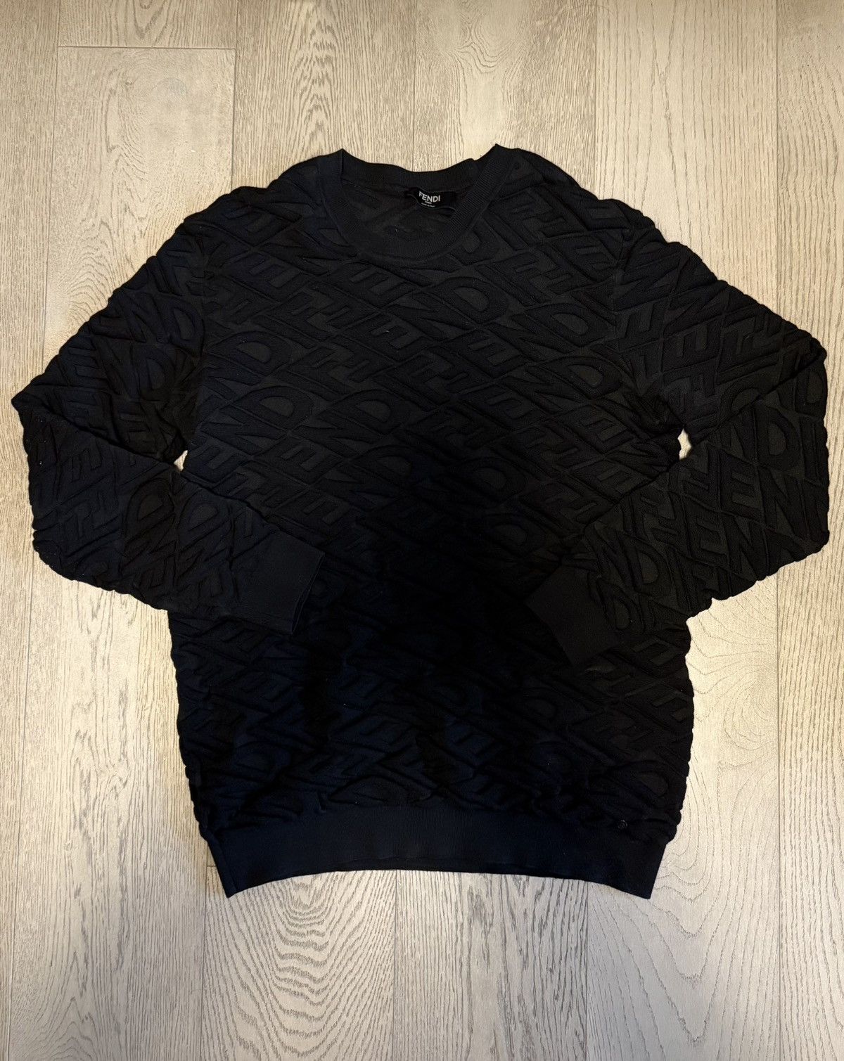 Fendi FENDI Logo Embossed Stretch Wool Sweater Size US L / EU 52-54 / 3 - 1 Thumbnail