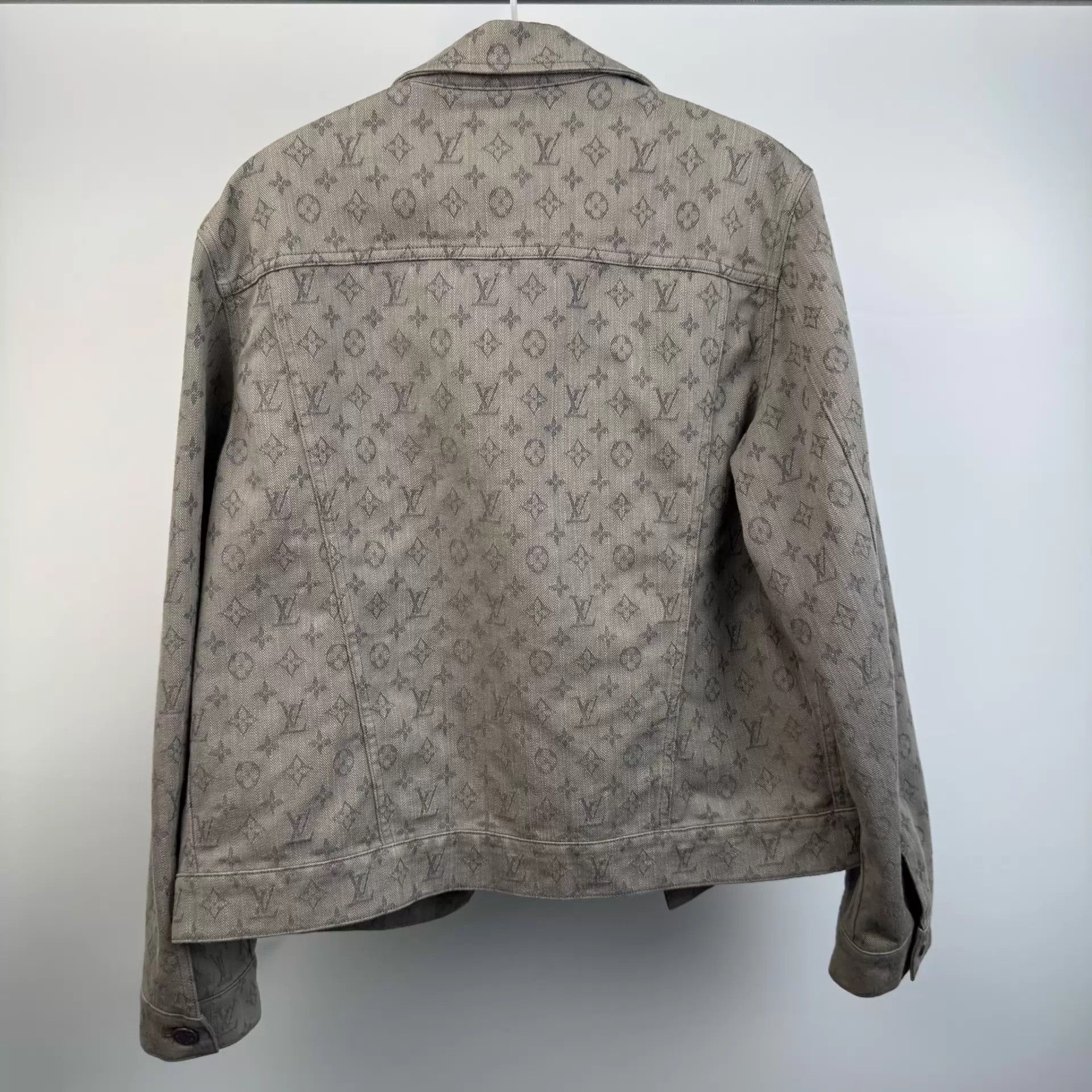Louis Vuitton LV All-Over Print Denim Jacket Gray 48 Size US M / EU 48-50 / 2 - 2 Thumbnail