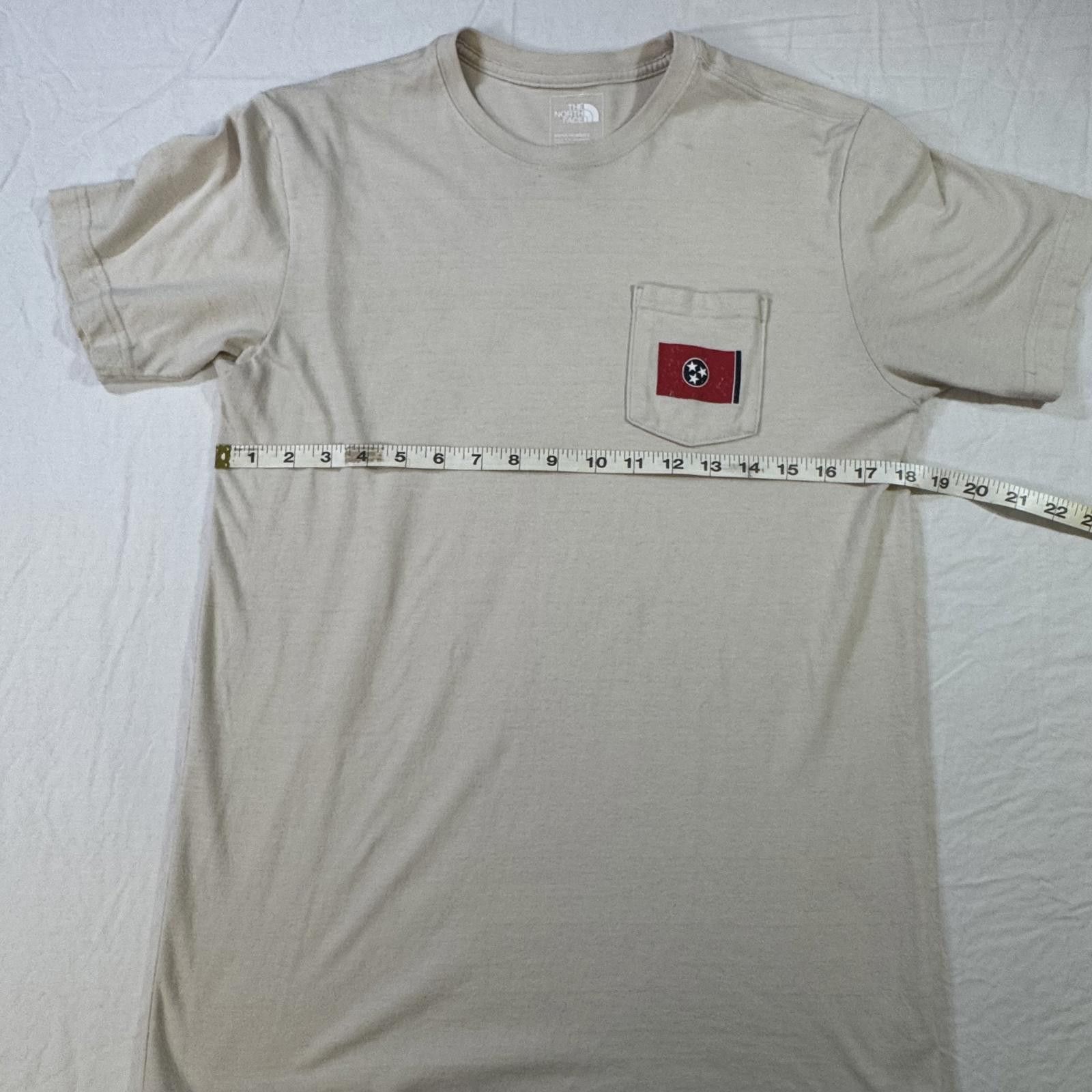 The North Face North Face Woman’s T Shirt Medium Never Stop Exploring TN Size M / US 6-8 / IT 42-44 - 7 Thumbnail