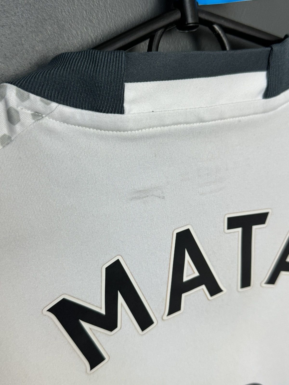 Adidas Manchester United 16/17 Third Mata Football Jersey Size US M / EU 48-50 / 2 - 7 Thumbnail