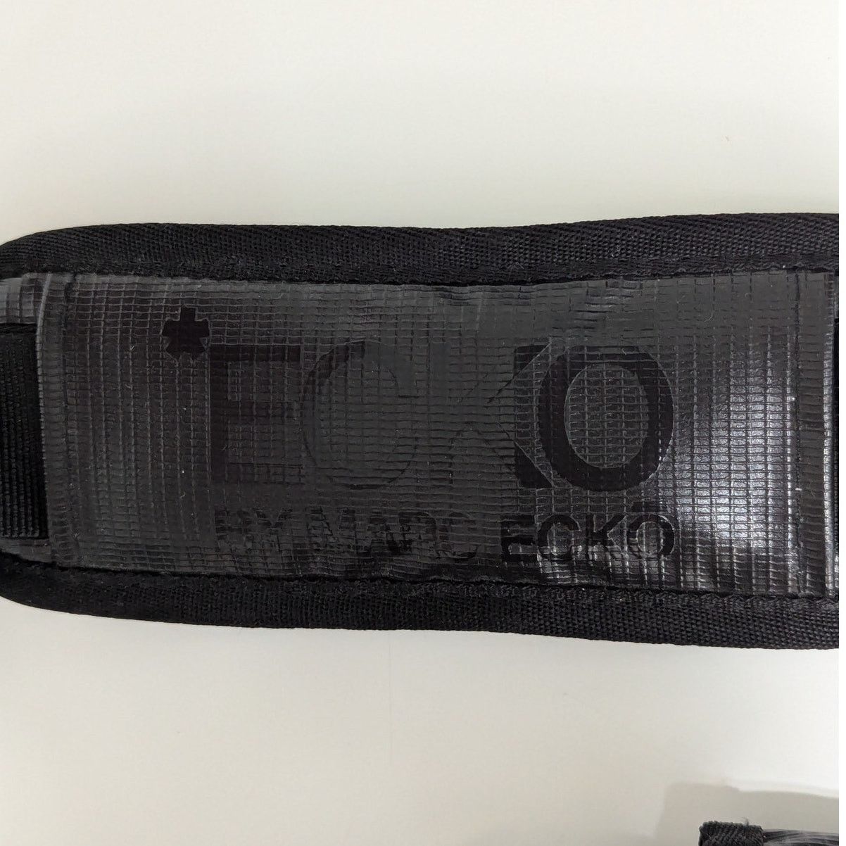 Ecko Unltd. × Vintage Vintage ECKO by Marc Ecko Vinyl Waterproof Messenger Bag Size ONE SIZE - 5 Thumbnail