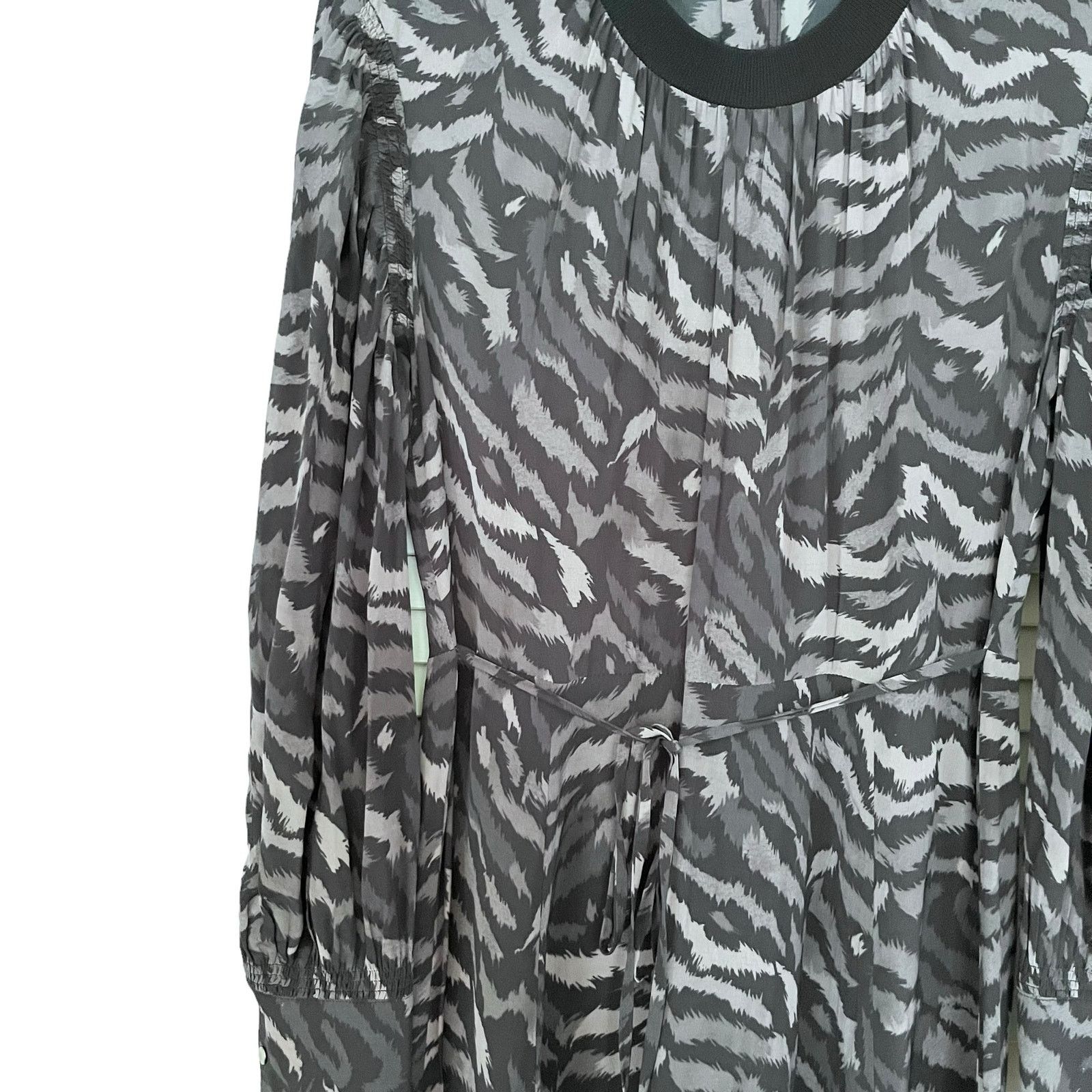 Allsaints All Saints Fayre Remix Animal Black Handkerchief Midi Dress Size S / US 4 / IT 40 - 4 Thumbnail