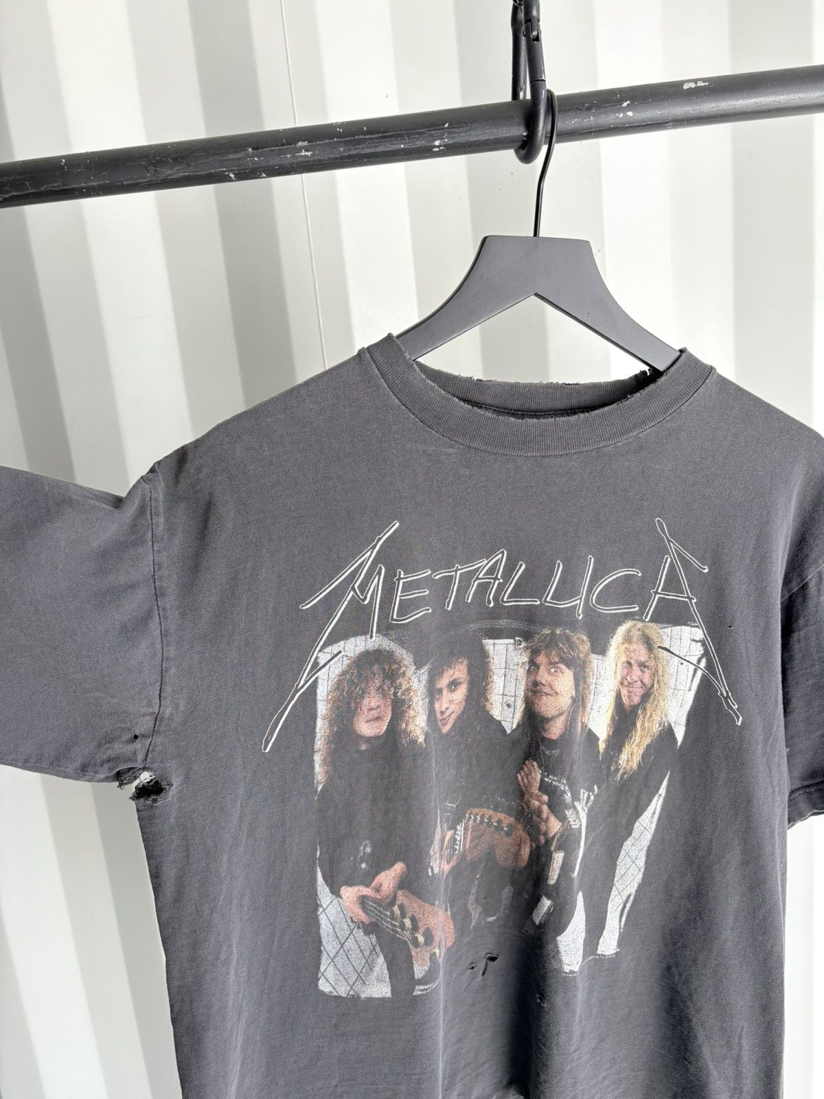 Band Tees Vintage Metallica Shirt Faded Distressed GRUNGE Band Size US L / EU 52-54 / 3 - 3 Thumbnail