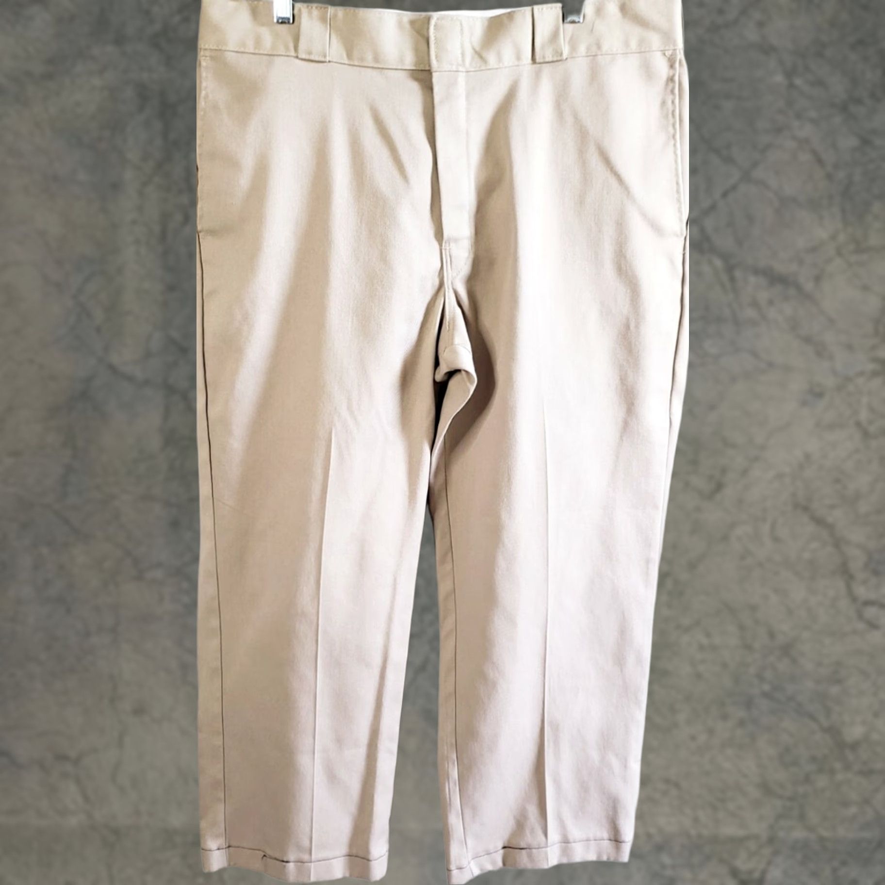 Dickies Dickies 874 Original Fit Men’s Work Pants Adult 38 x 28 Beige Khaki Chino Flat Front Regular Waist Belt Loops Veg? Size US 38 / EU 54 - 1 Thumbnail