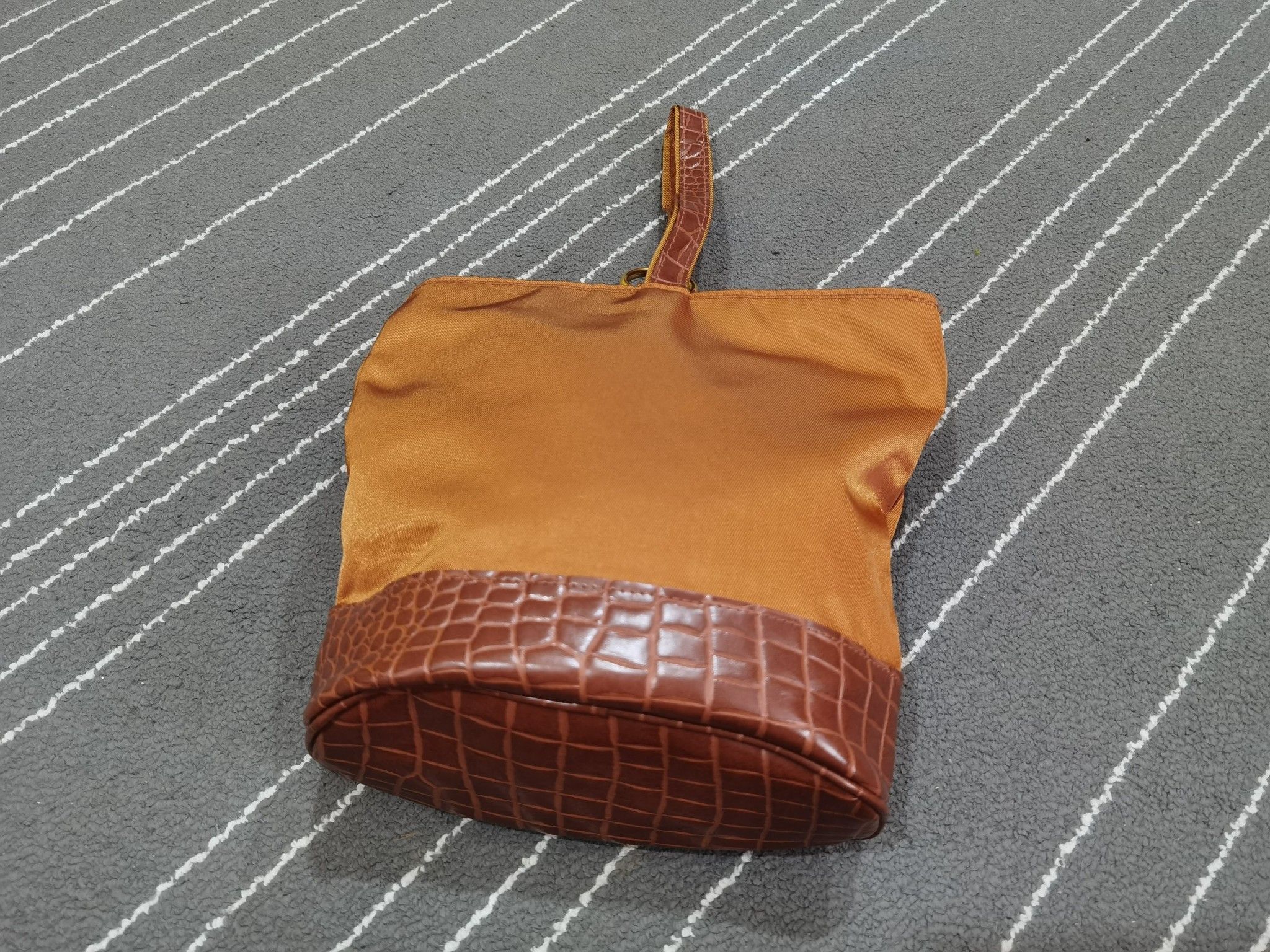 Japanese Brand YUKIKO HANAI MENARD Japanese designers bag Size ONE SIZE - 8 Thumbnail