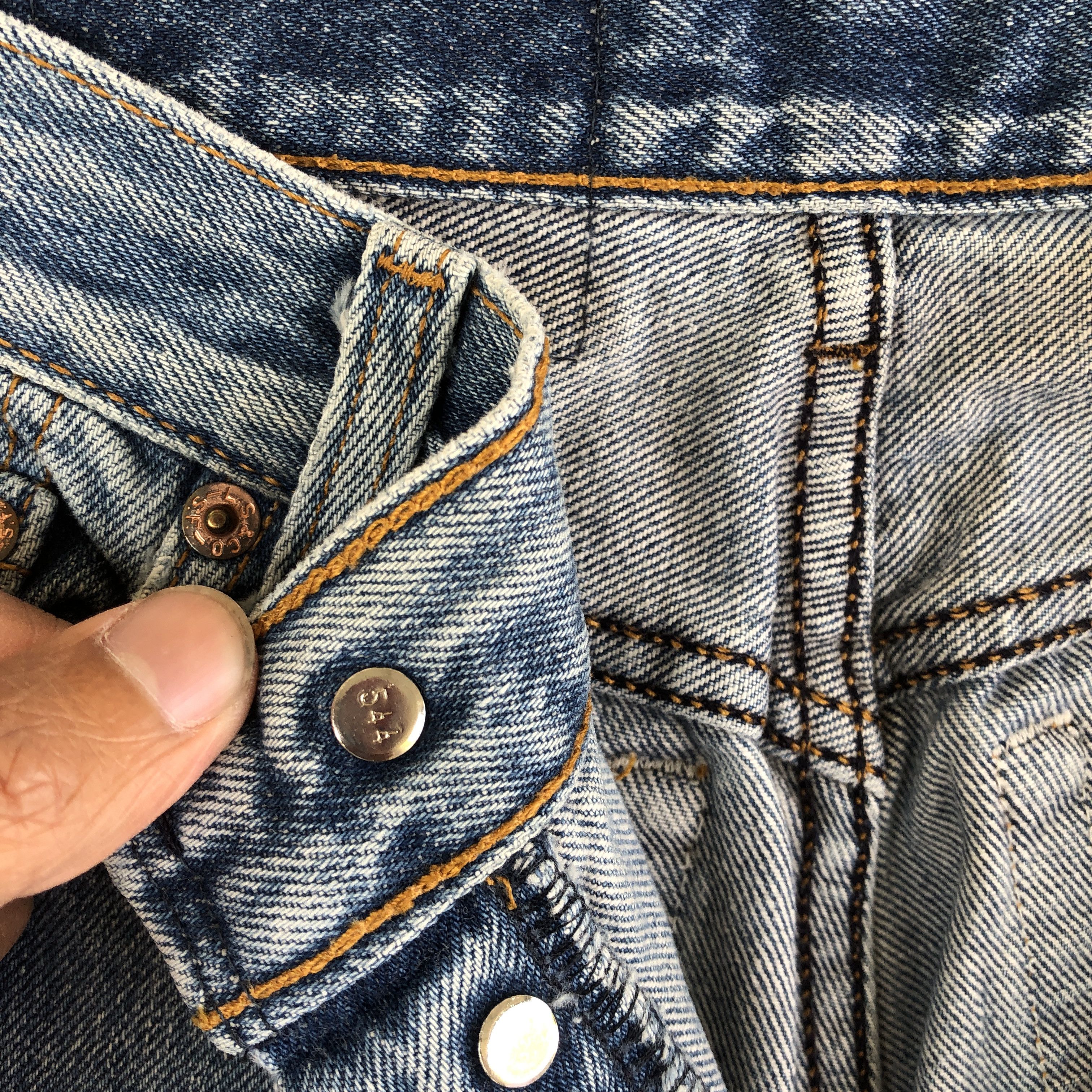 Levi's Vintage 90s Levis 501 Distressed Levi's Faded Denim Size 26" / US 2 / IT 38 - 7 Thumbnail