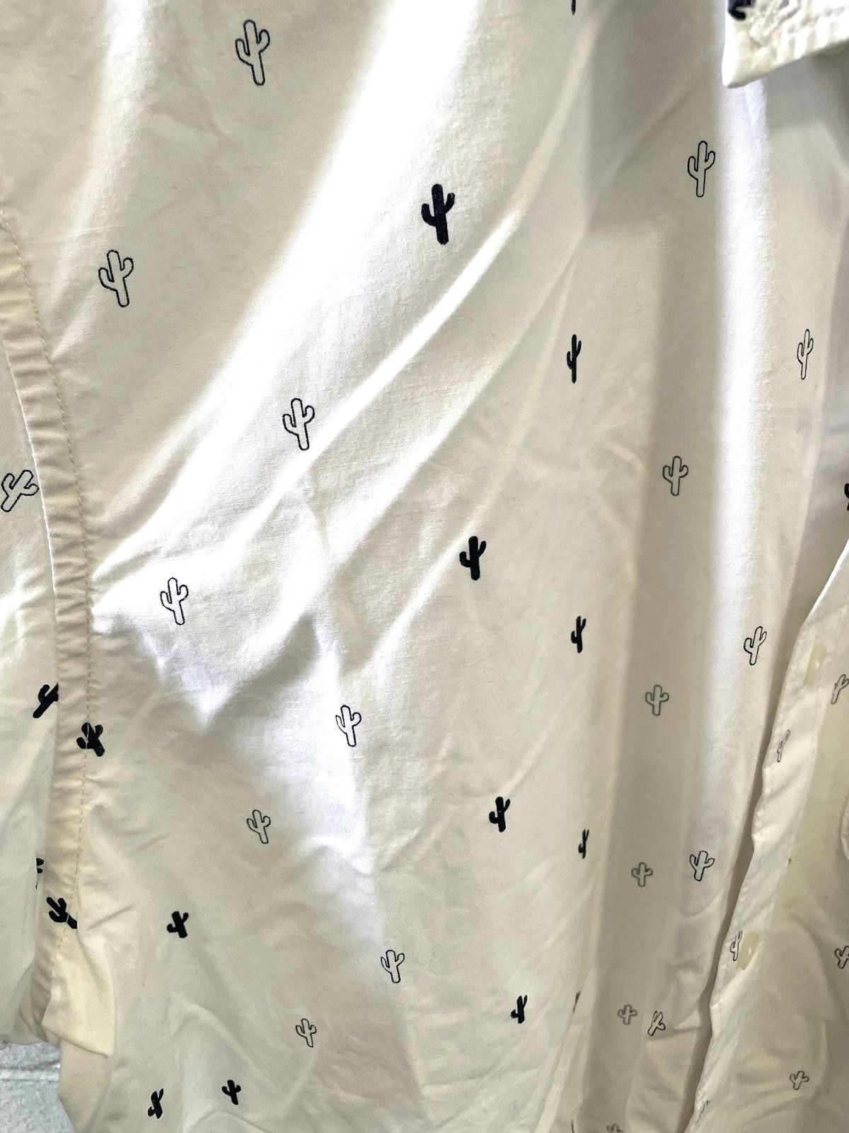 Designer Soulcai & Co Deluxe Men's Casual Shirt XL White with Black C Size US M / EU 48-50 / 2 - 3 Thumbnail