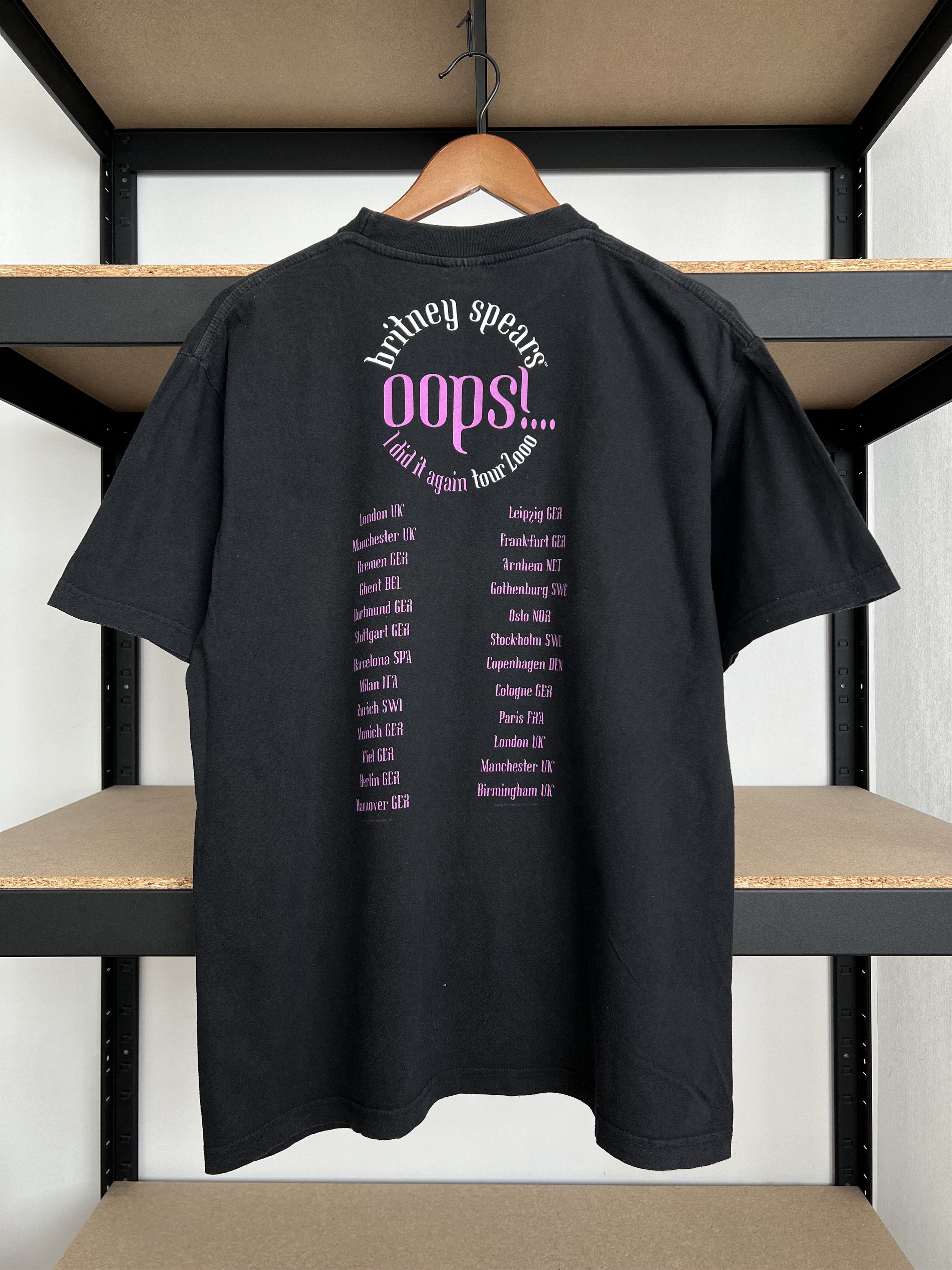 Band Tees Vintage 2000 Britney Spears Oops I Did It Again T-shirt Size US L / EU 52-54 / 3 - 3 Thumbnail