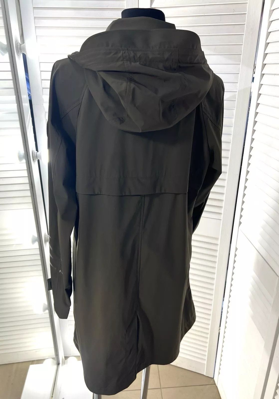 Woolrich Woolen Mills Woolrich Fayette Light Coat Green Membrane Women’s – Size M Size M / US 6-8 / IT 42-44 - 9 Thumbnail