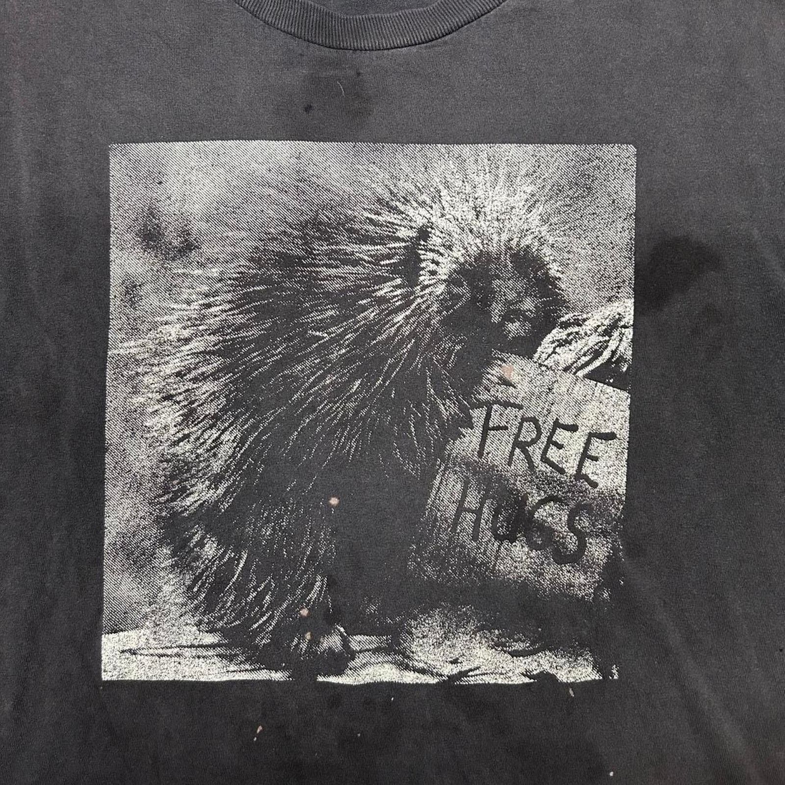 Other Y2K Black and white free hugs graphic crop tee Size XL / US 12-14 / IT 48-50 - 2 Thumbnail