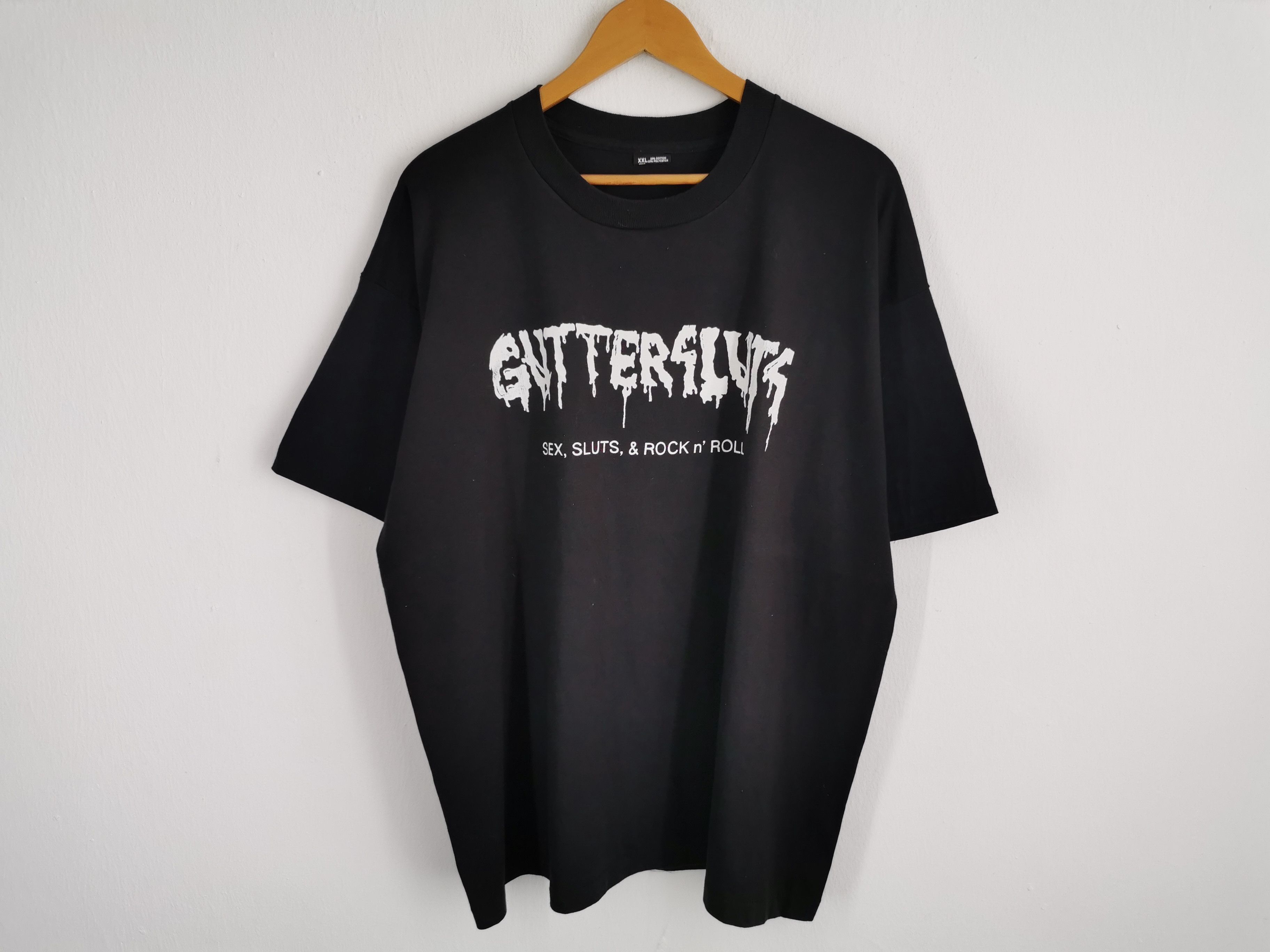 Band Tees Vintage 90's Guttersluts American Glam Metal Band Tee Size US XXL / EU 58 / 5 - 1 Thumbnail
