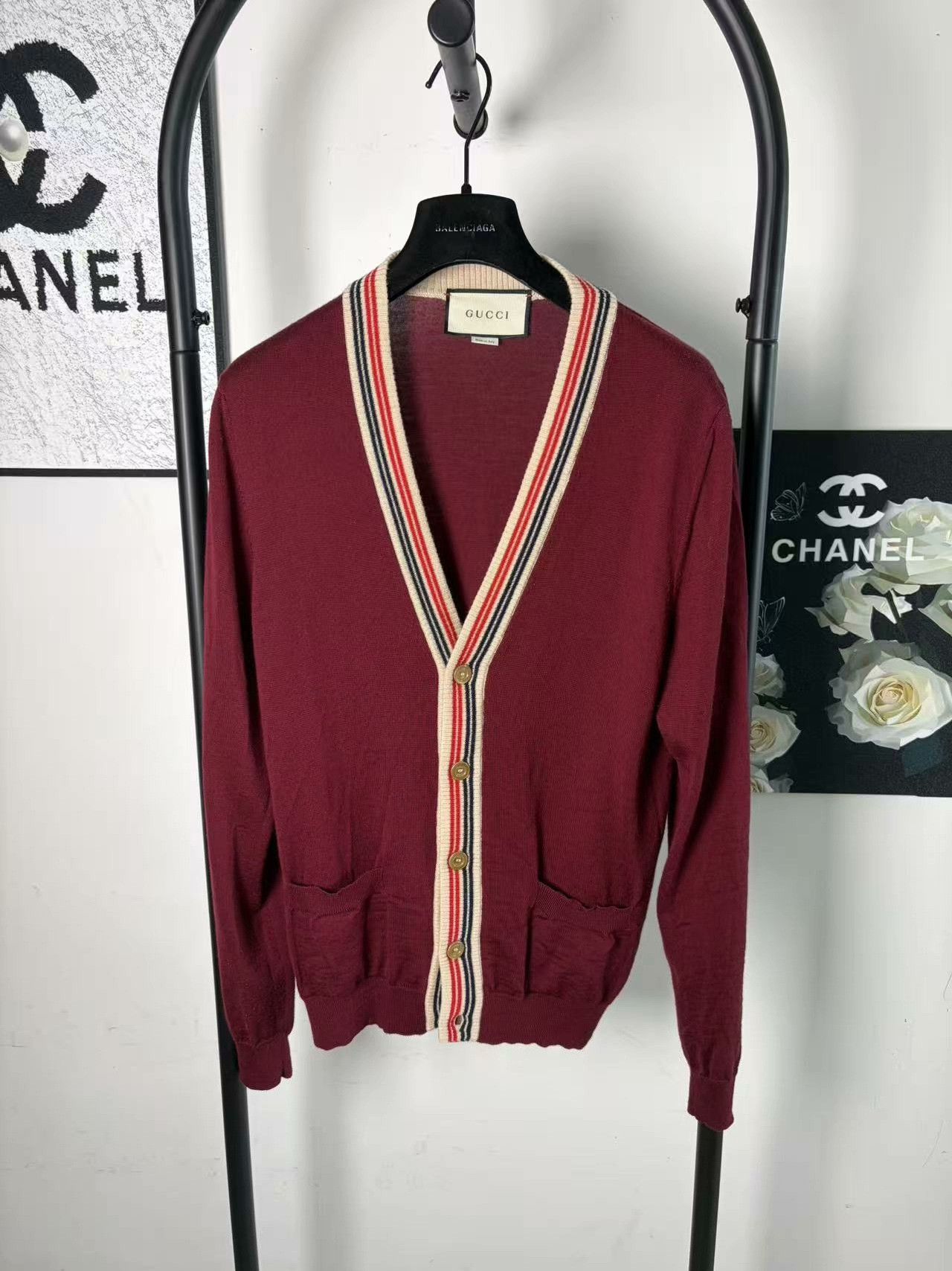 Gucci Gucci Wool White Sweater M Women Size M / US 6-8 / IT 42-44 - 1 Thumbnail