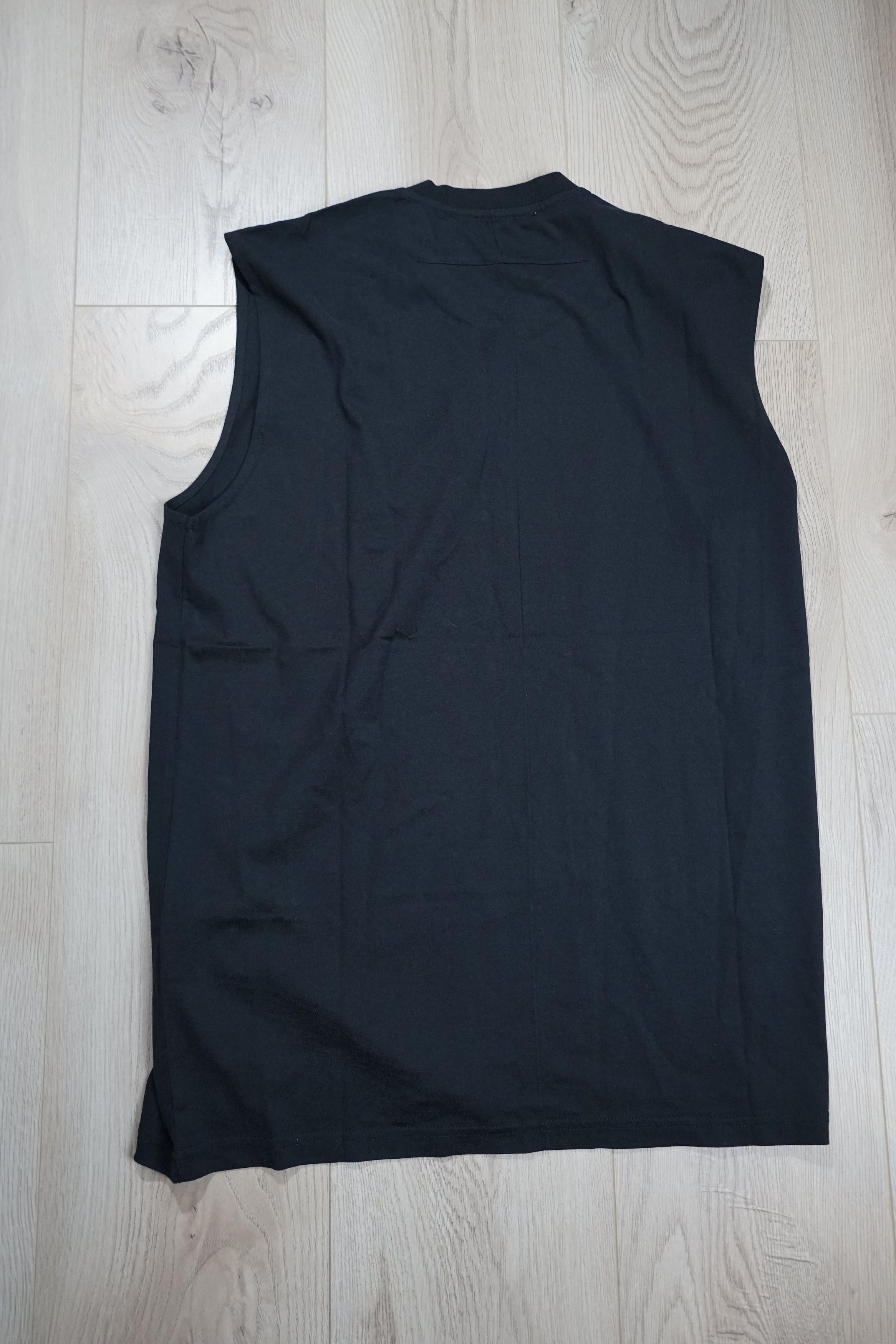 Givenchy FW16 TISCI GIVENCHY MADONNA PIXEL GLITCH ABSTRACT Size US M / EU 48-50 / 2 - 15 Thumbnail