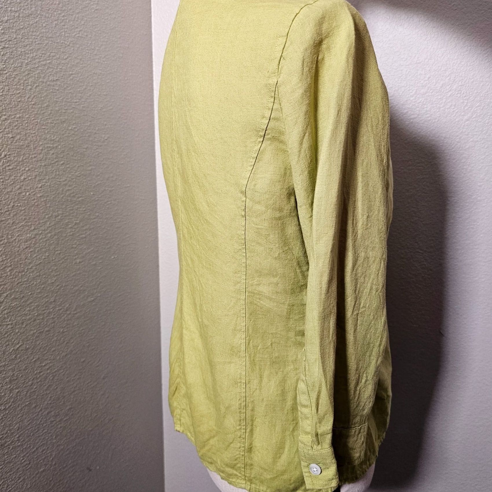 Talbots VINTAGE Talbots Shirt Petites PURE IRISH LINEN Light Green Button Up 6P Top Blouse Size M / US 6-8 / IT 42-44 - 4 Thumbnail