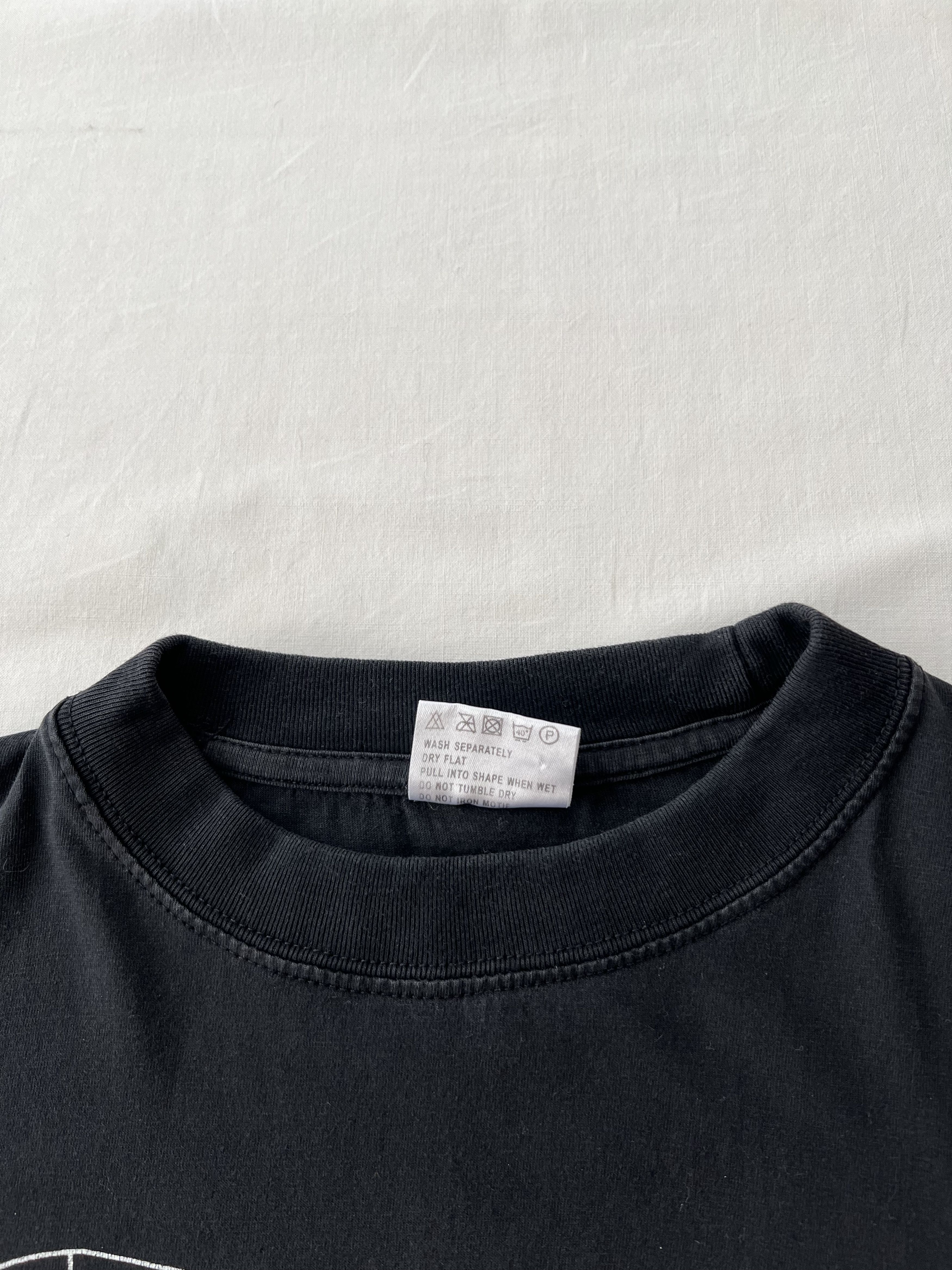 Vintage Vintage 90s Teddy Sheringham Tottenham Soccer Black T-shirt Size US XL / EU 56 / 4 - 9 Thumbnail