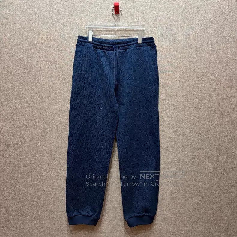 Louis Vuitton Louis Vuitton size xl Dark Embossed Full Print Navy Blue Tr Size US 28 / EU 44 - 1 Thumbnail