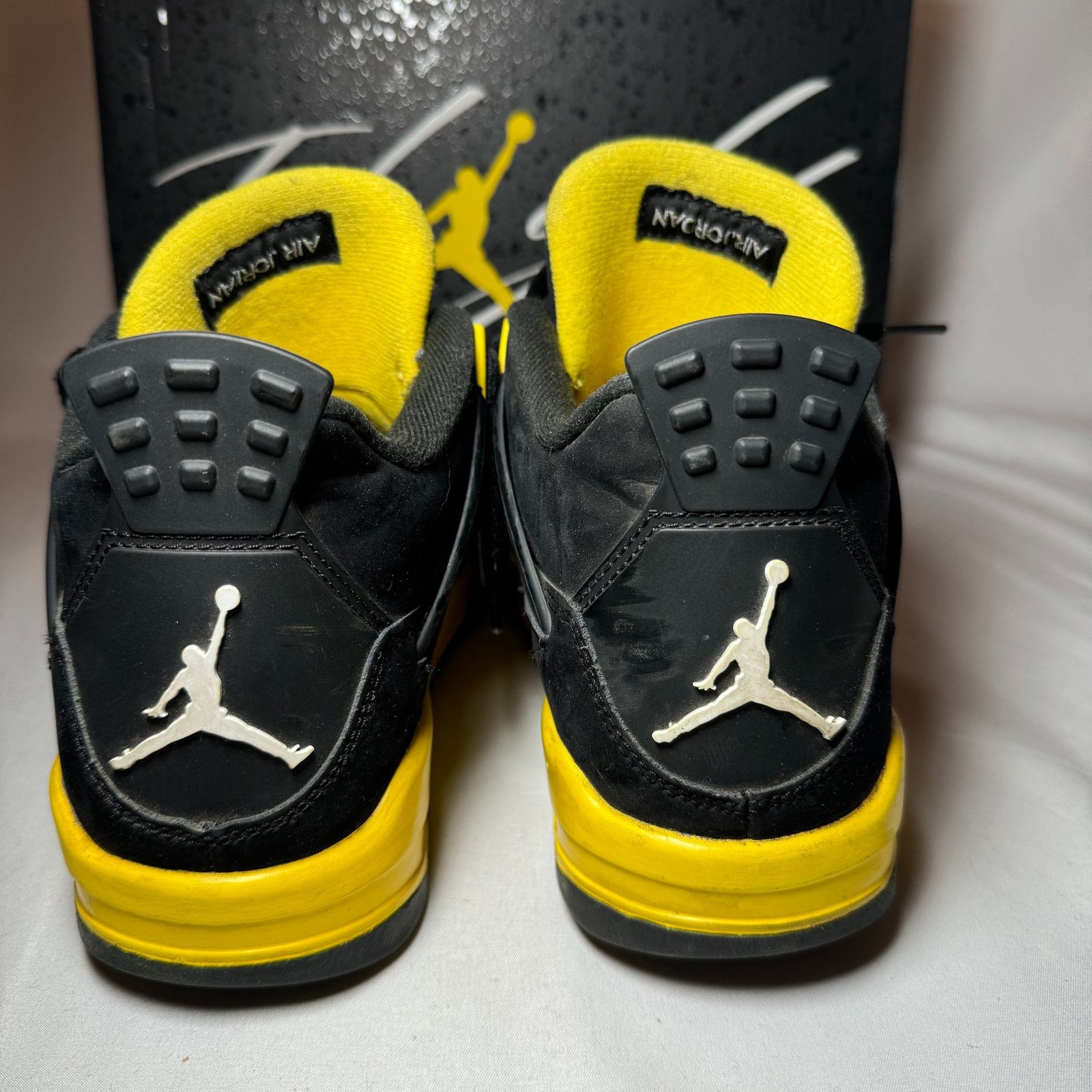 Jordan Brand × Nike Size 6.5 Nike Air Jordan 4 Retro GS Thunder 2023 Men's Shoes Size US 6.5 / EU 39-40 - 5 Thumbnail
