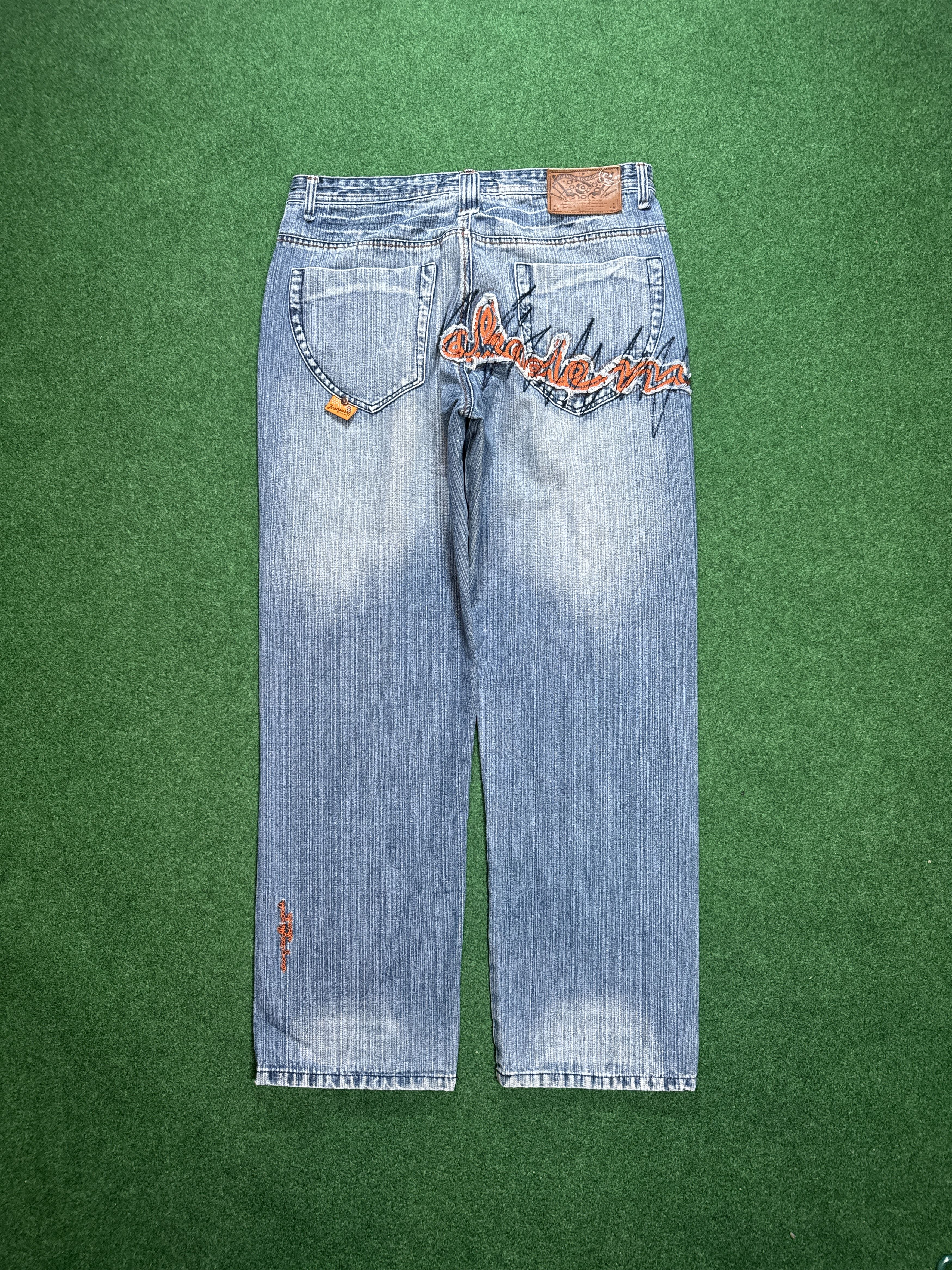 image of Akademiks Y2K Baggy Embroidered Mens 36 Denim Jeans in Blue