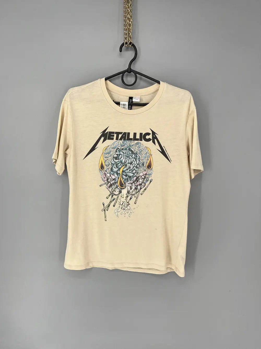 Band Tees Vintage Y2K Metallica Band Tour Distressed Tshirt Streetwear Size US S / EU 44-46 / 1 - 1 Thumbnail