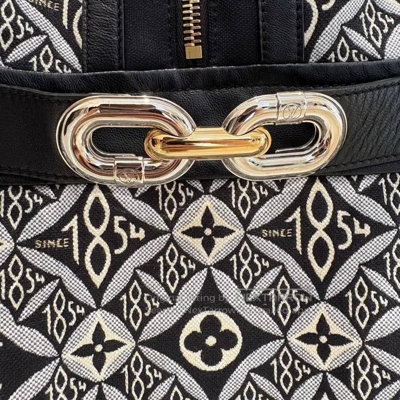 Louis Vuitton Louis Vuitton 1854 presbyopic full print patchwork dress Size XS / US 0-2 / IT 36-38 - 6 Thumbnail