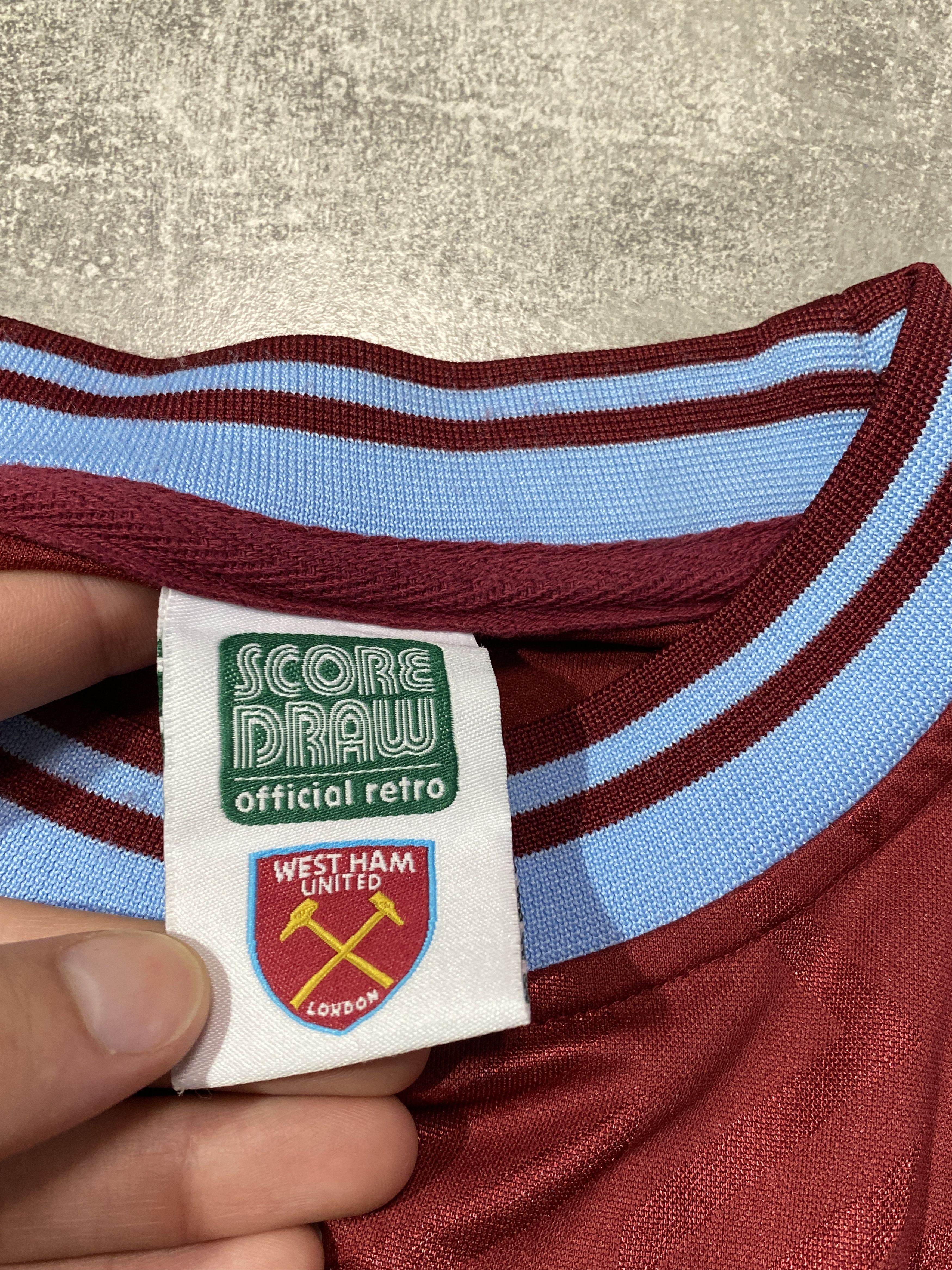 Vintage West Ham United #6 Bobby Moore Soccer Jersey Size US XXL / EU 58 / 5 - 4 Thumbnail