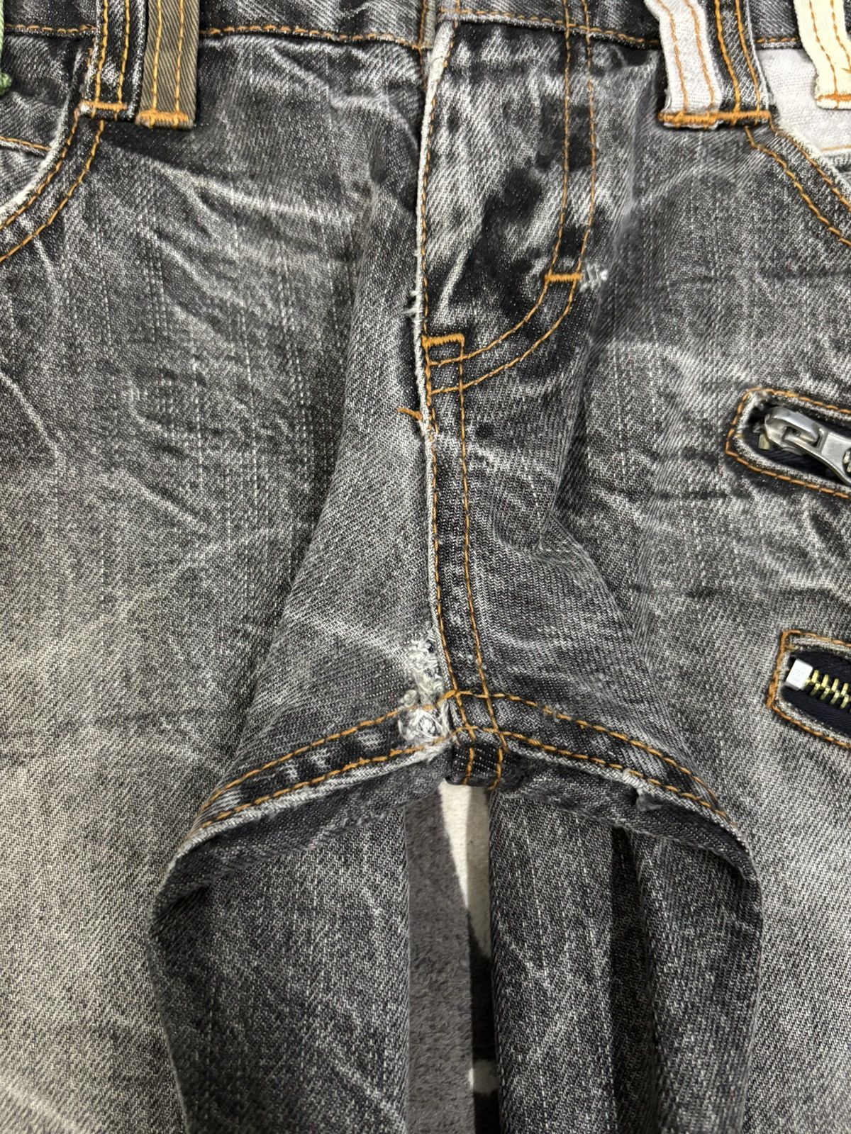 Hysteric Glamour Vintage Nylaus Double Waist Studded Cracked Wash Punk Jeans Size US 33 - 17 Thumbnail