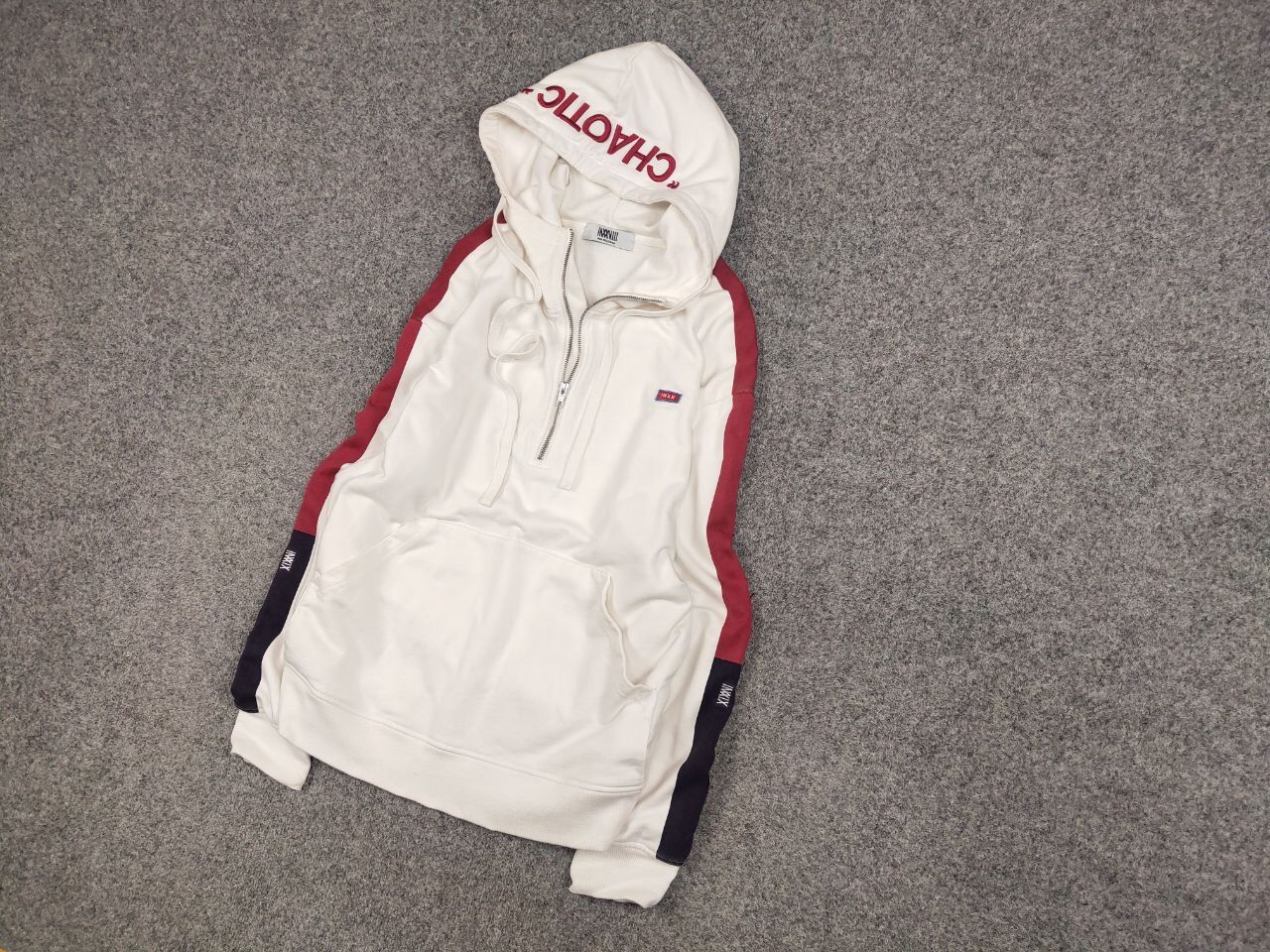 Japanese Brand INXX Season 8 Japanese Brand Design White Zip Hoodie Size US S / EU 44-46 / 1 - 3 Thumbnail