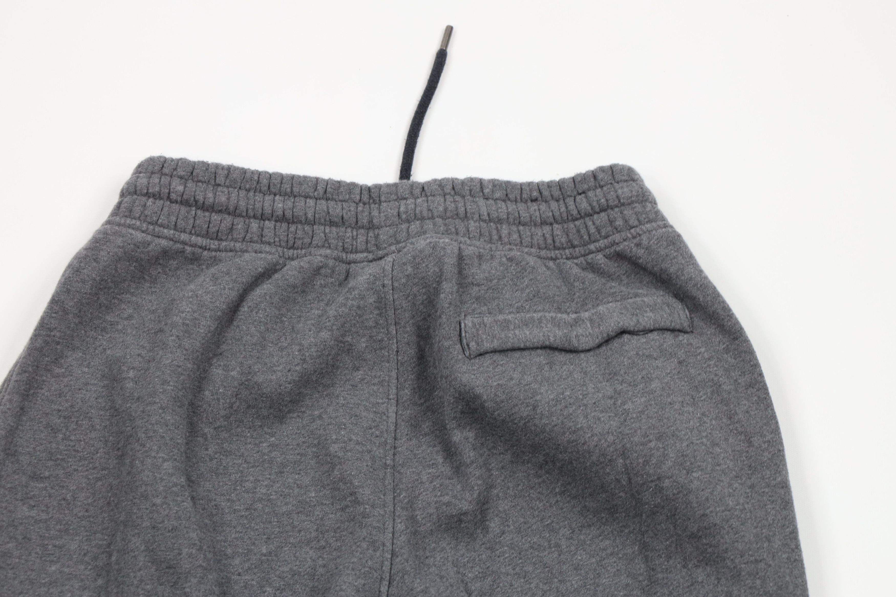 Under Armour × Vintage Under Armour Loose Fit Cuffed Sweatpants Joggers Gray Size US 34 / EU 50 - 9 Thumbnail
