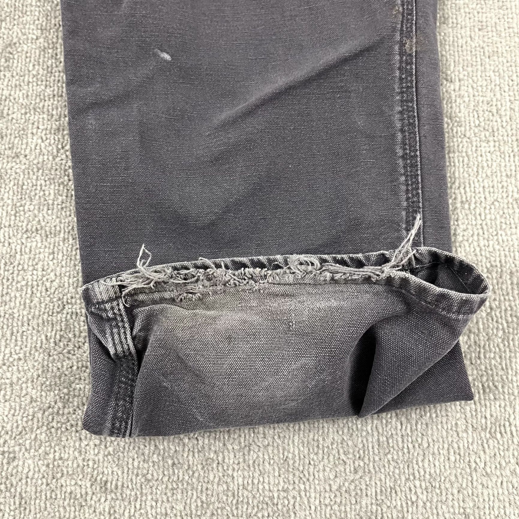 Carhartt Carhartt Pants Mens 36x34 Gray Dungaree Canvas Workwear Distressed Paint B11 PTB Size US 36 / EU 52 - 7 Thumbnail