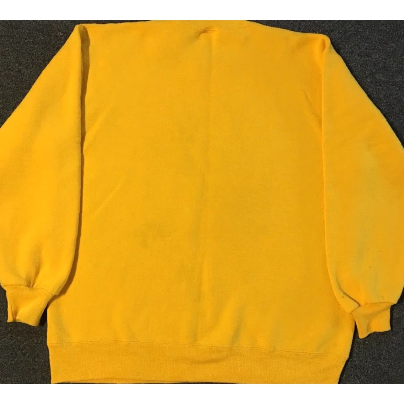 Russell Athletic VINTAGE Russell Purdue University Yellow Sweatshirt M Boys/Adults? (Please reference) Size US M / EU 48-50 / 2 - 7 Thumbnail