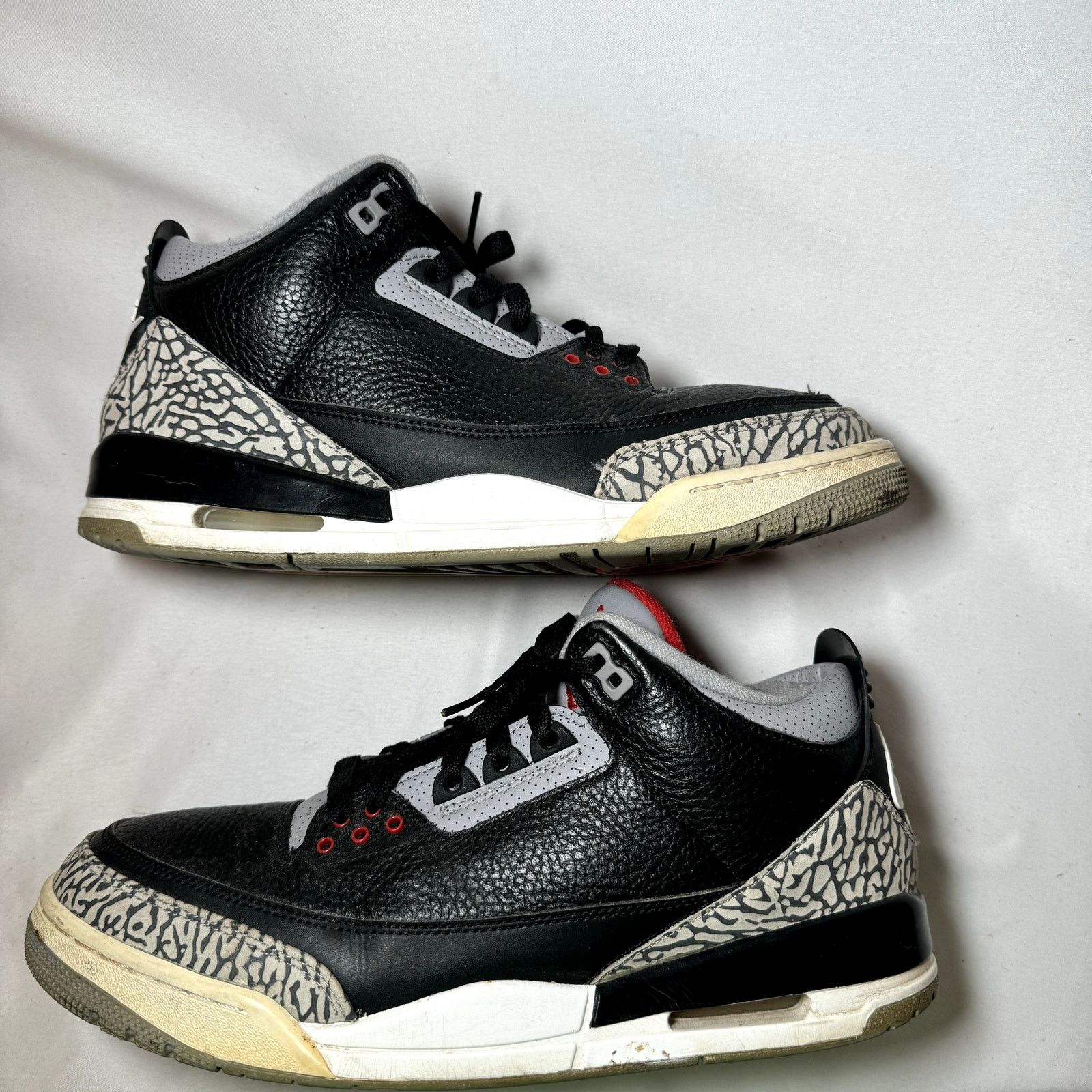 Jordan Brand × Nike Size 11.5 - Nike Air Jordan 3 Retro OG Black Cement 2018 Size US 11.5 / EU 44-45 - 2 Thumbnail