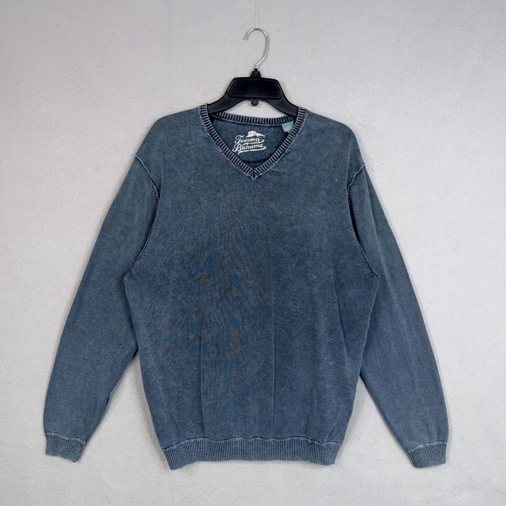 Tommy Bahama Tommy Bahama Sweater Mens Large Blue V Neck Pullover Pigment Dyed Washed Casual Size US L / EU 52-54 / 3 - 2 Thumbnail