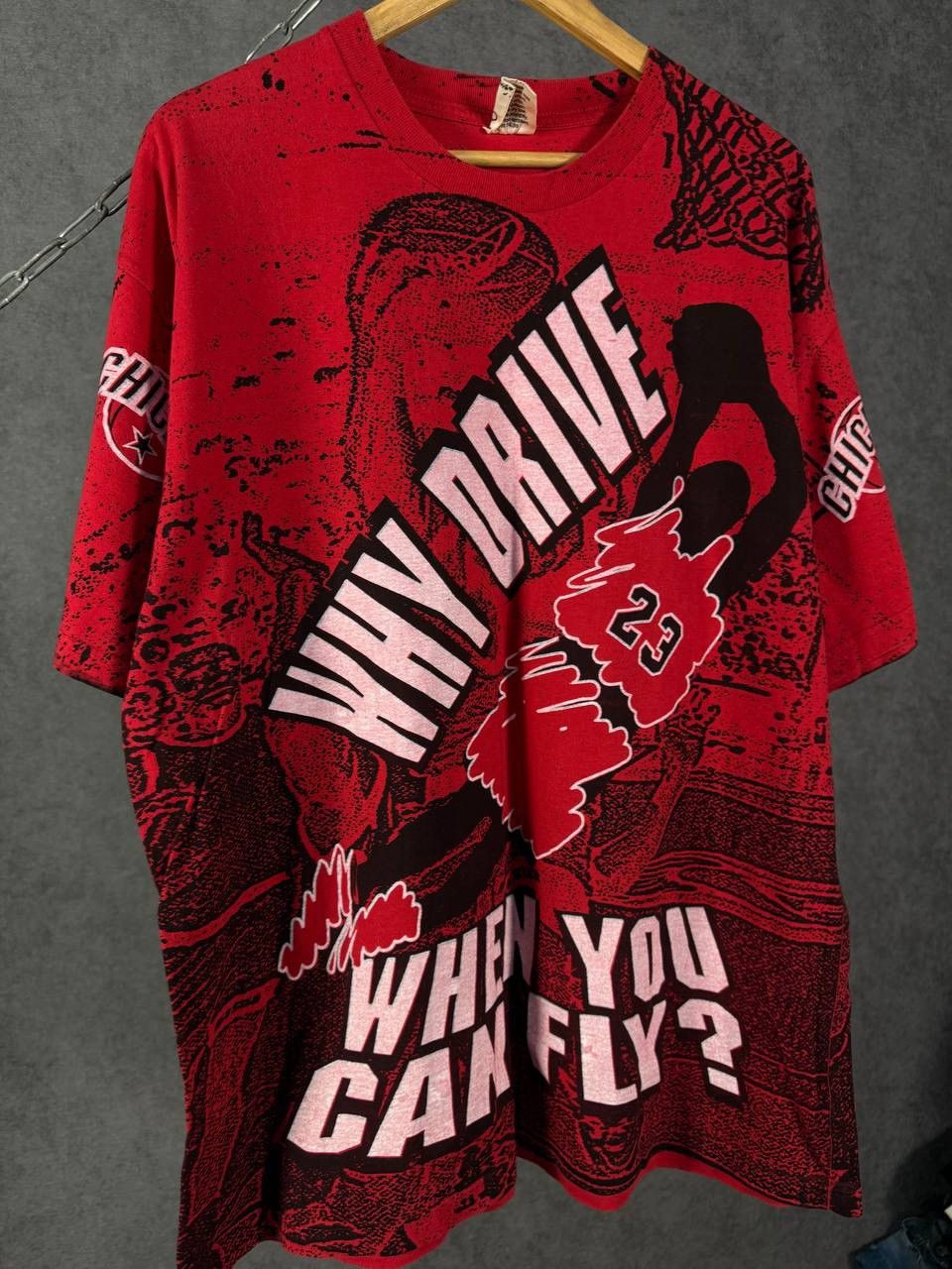 NBA Chicago Bulls NBA vintage overprinted tee Size US XL / EU 56 / 4 - 4 Thumbnail