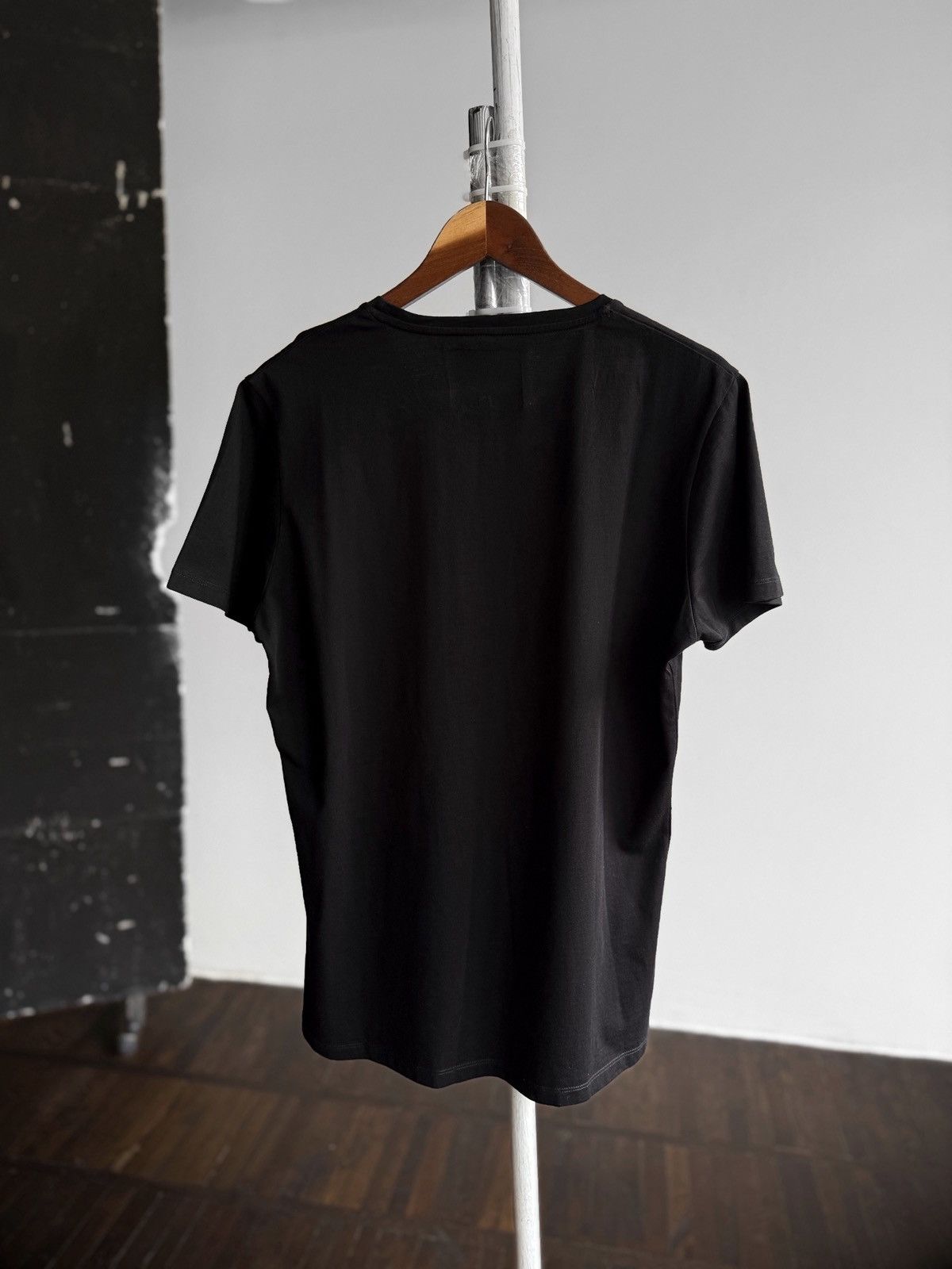 Designer Redhouse Mens SS Graphic T-Shirt Black Panther Flames Tee Size US S / EU 44-46 / 1 - 4 Thumbnail