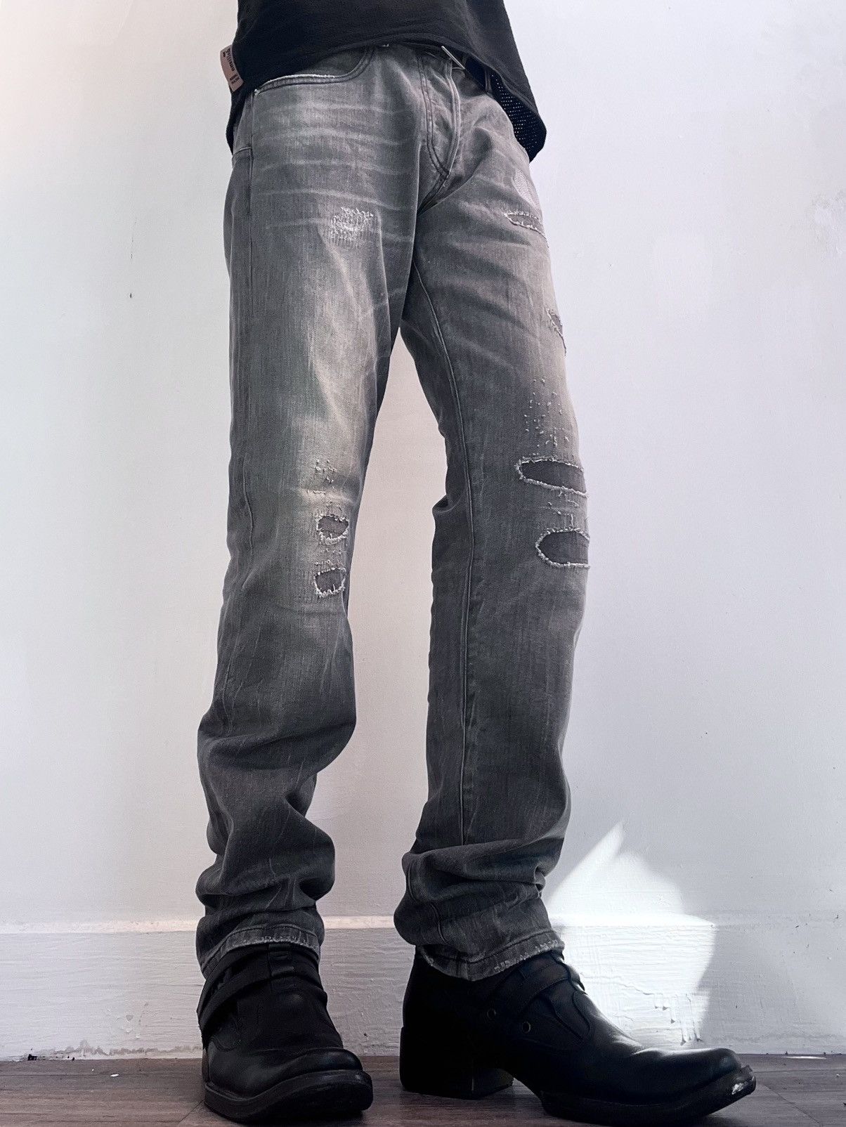 Dior Dior Hedi Slimane Distressed Jeans Size US 34 / EU 50 - 3 Thumbnail