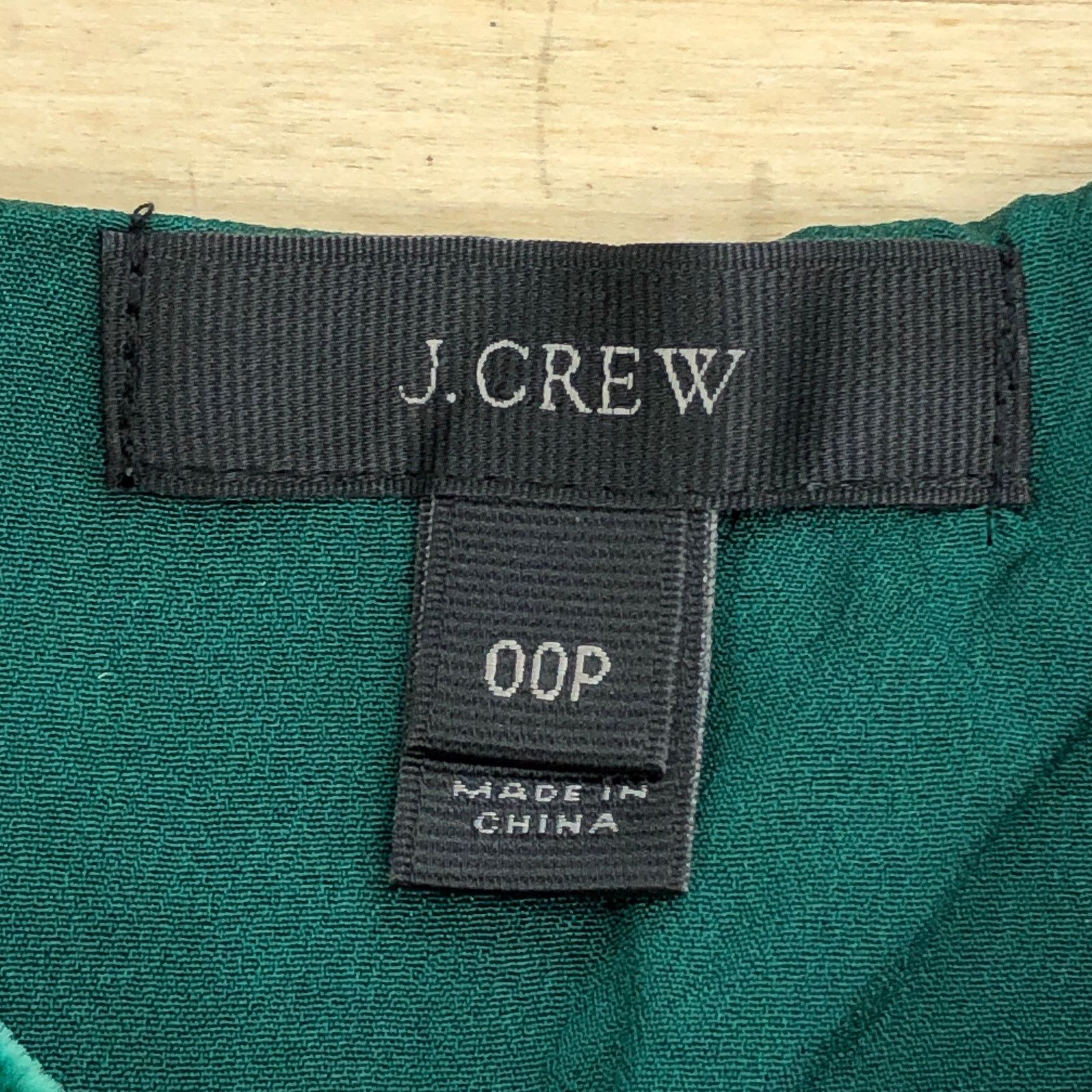 J.Crew J Crew Size 00P Top Velvet Peplum Cami Silk Blend Green Size XXS / US 00 / IT 34 - 12 Thumbnail