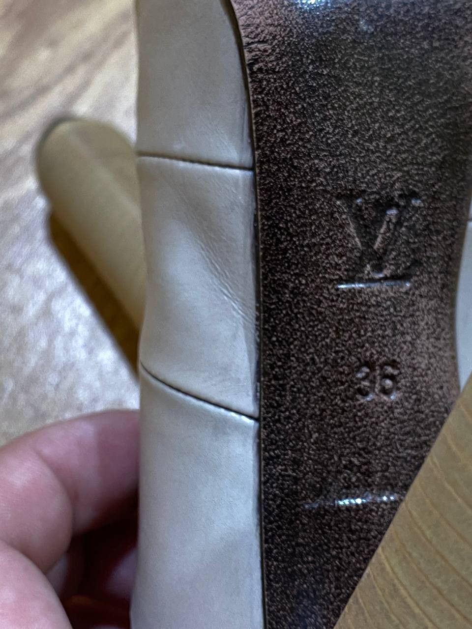 Louis Vuitton 🔥Louis Vuitton Leather Metropolis Boots LV 🔥 Size US 6 / IT 36 - 15 Thumbnail
