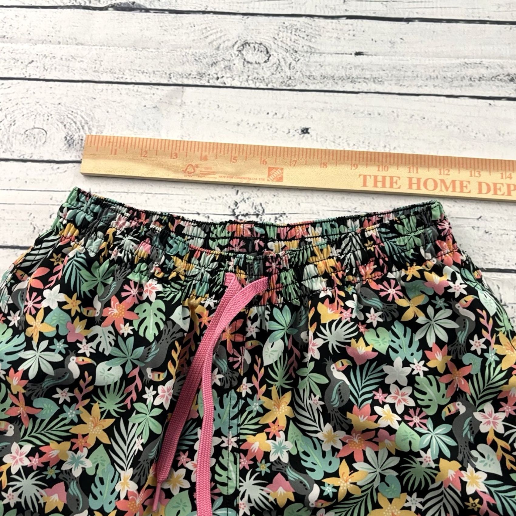 Chubbies Chubbies Trunks Shirt Bottoms Multicolor Lined Floral Tucan 5.5" Small S Men Adult Trunks Mens Floral 90s? Size US 29 - 4 Thumbnail