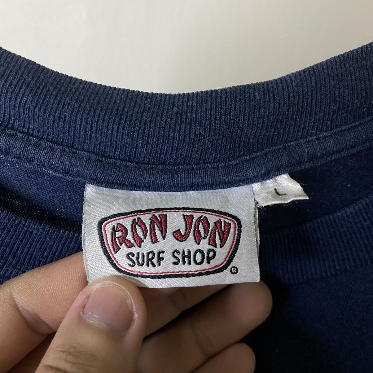 Ron Jon Surf Shop Vintage 1990s Ron Jon Surf Shop T Shirt Surfing Style Size US L / EU 52-54 / 3 - 3 Thumbnail