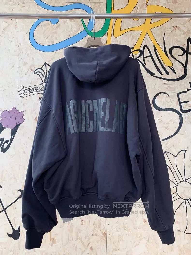 Balenciaga Balenciaga Reversed Letter Zip Hoodie Size US S / EU 44-46 / 1 - 8 Thumbnail